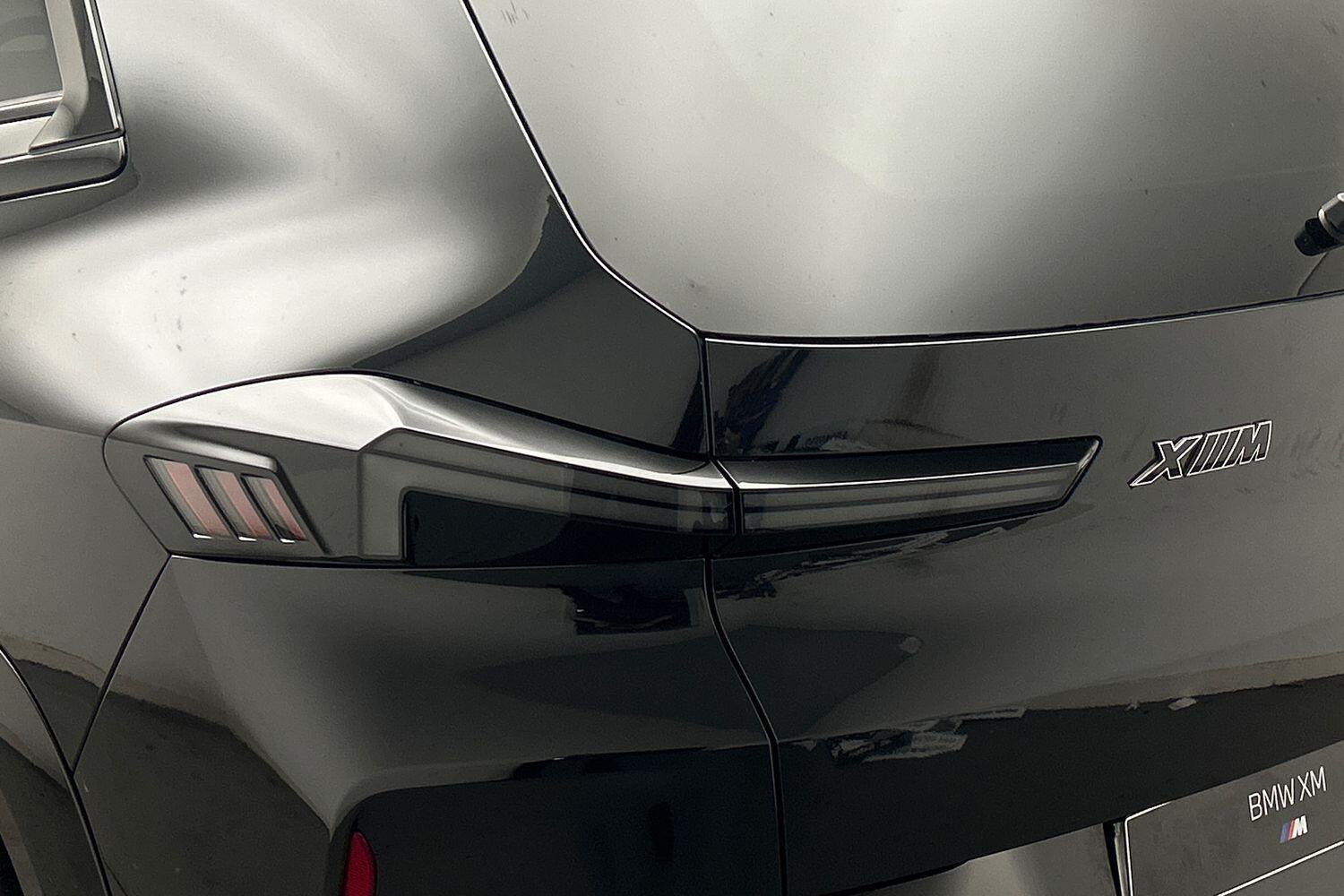 BMW XM view 19