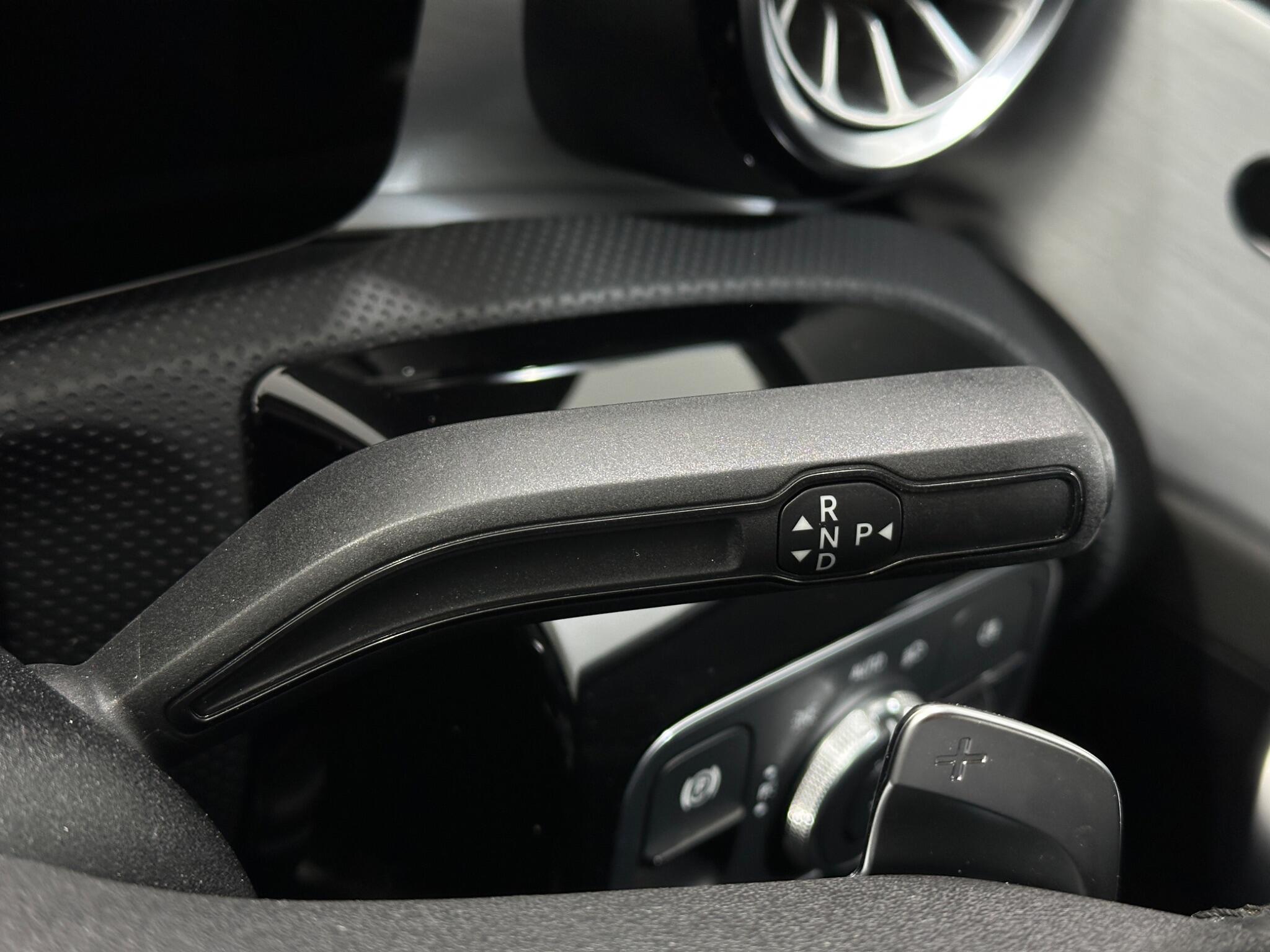 Mercedes-Benz Cla view 17