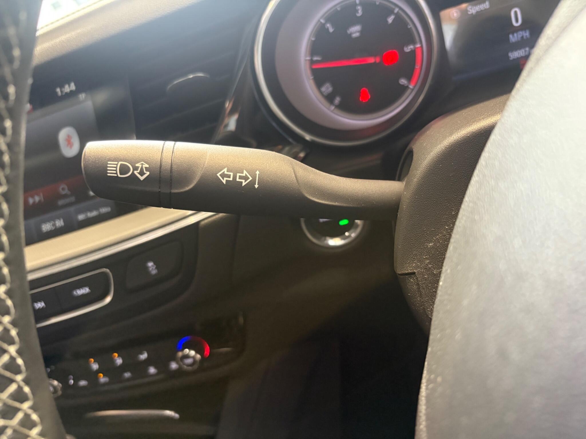Vauxhall Insignia view 20