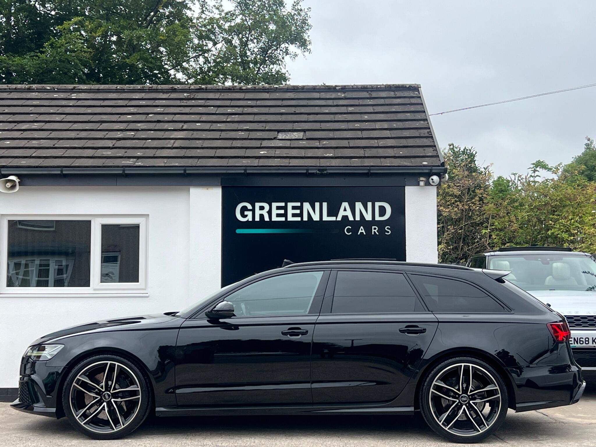 Audi RS6 view 21
