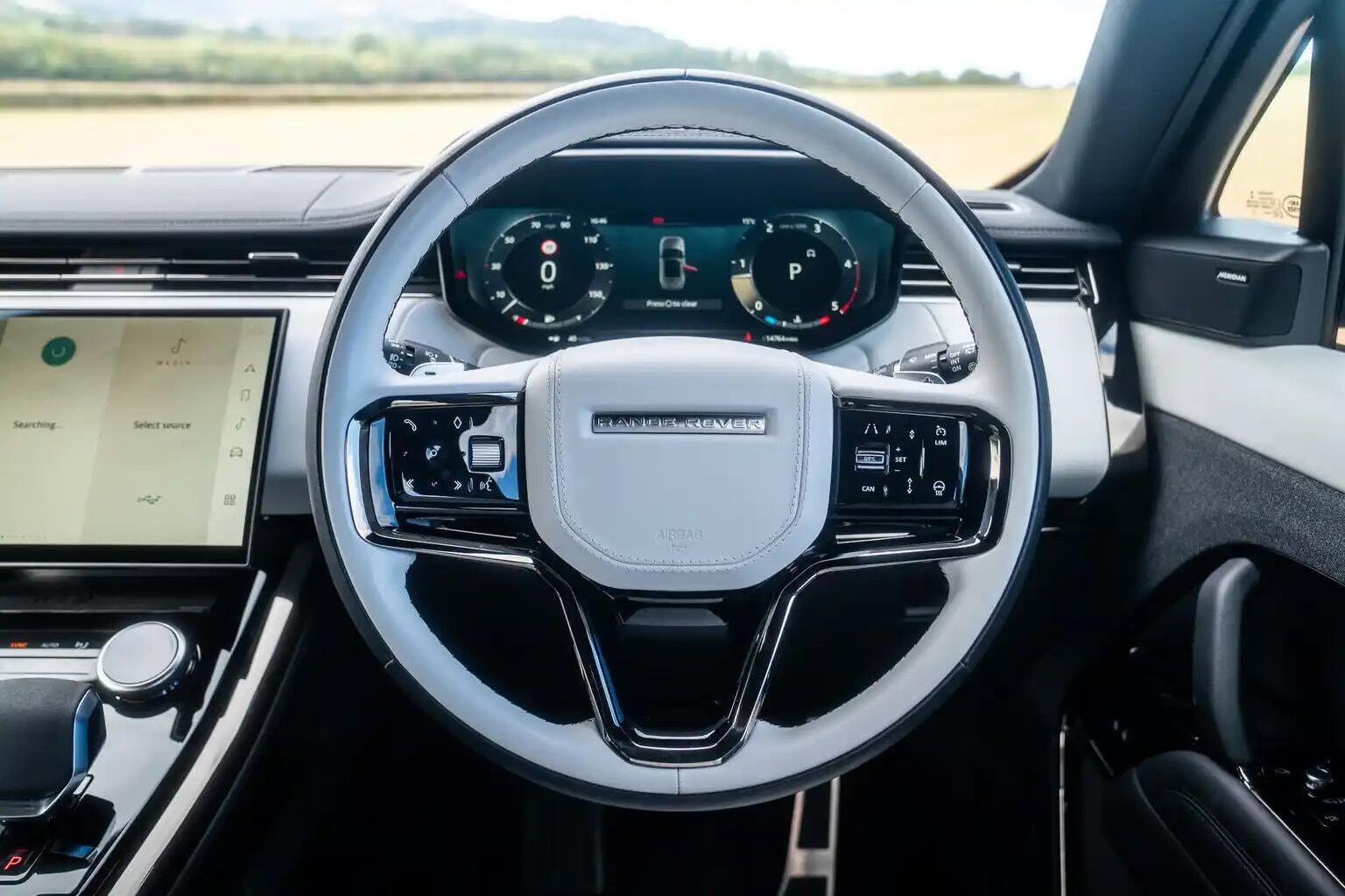 Land Rover Range Rover Sport view 32