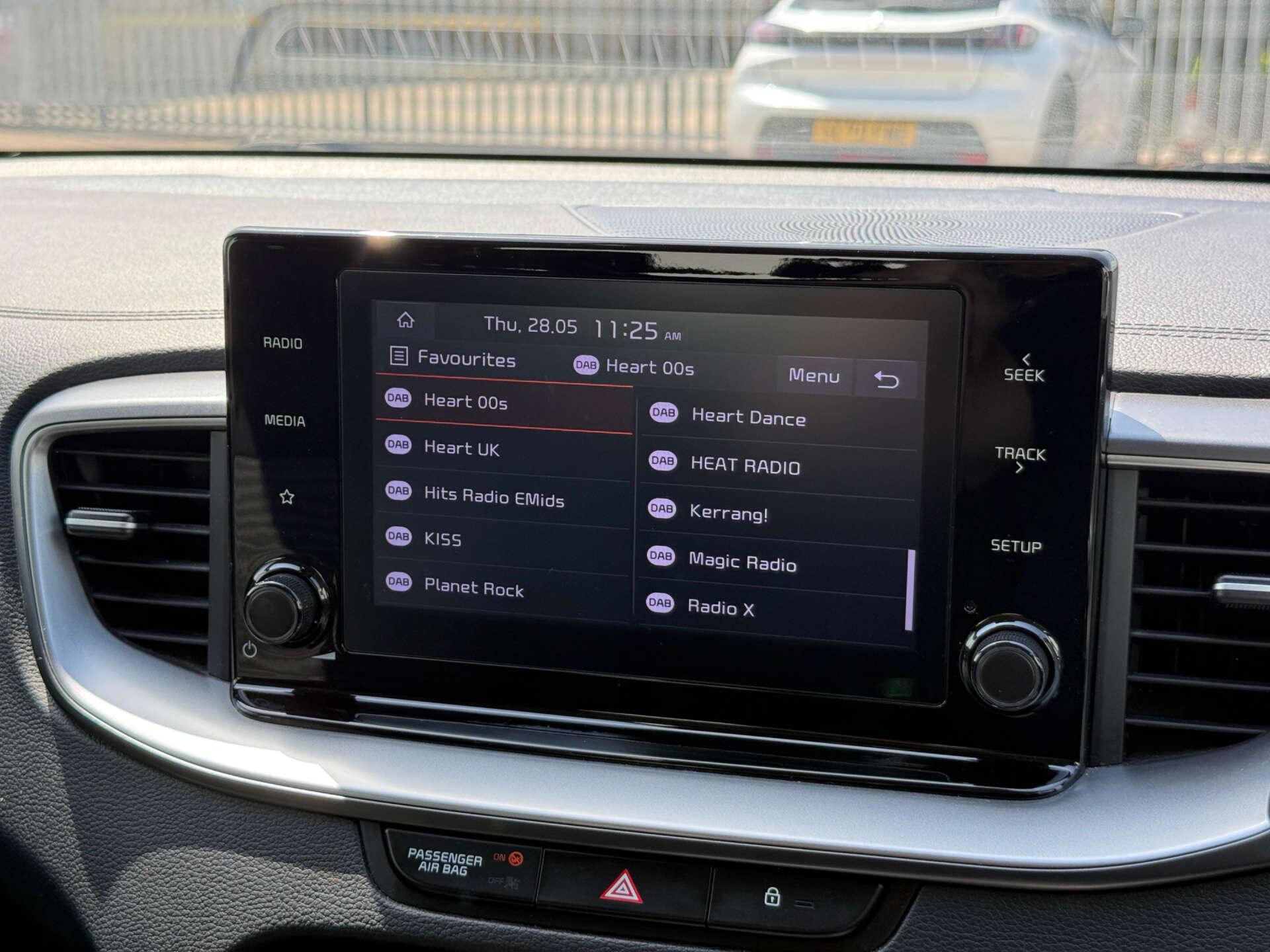 Kia Ceed view 50