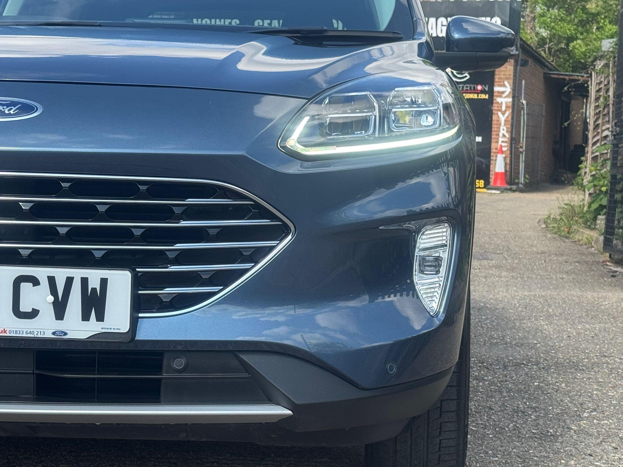 Ford Kuga view 10