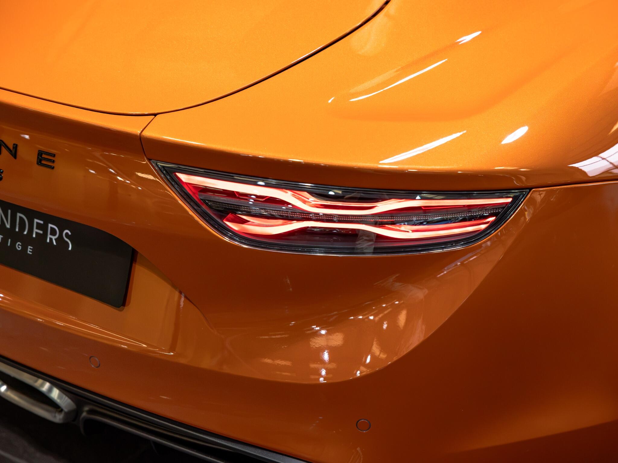 Alpine A110 view 16