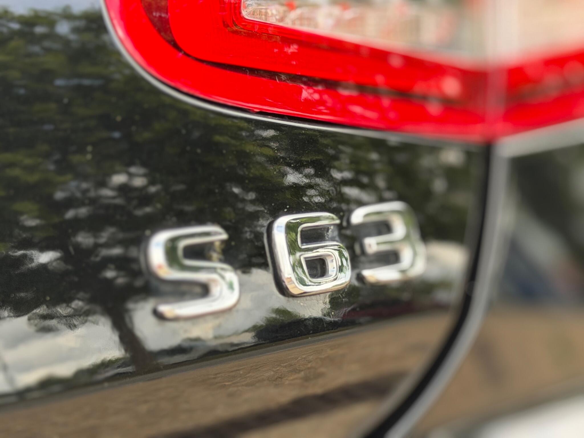 Mercedes-Benz S Class view 32