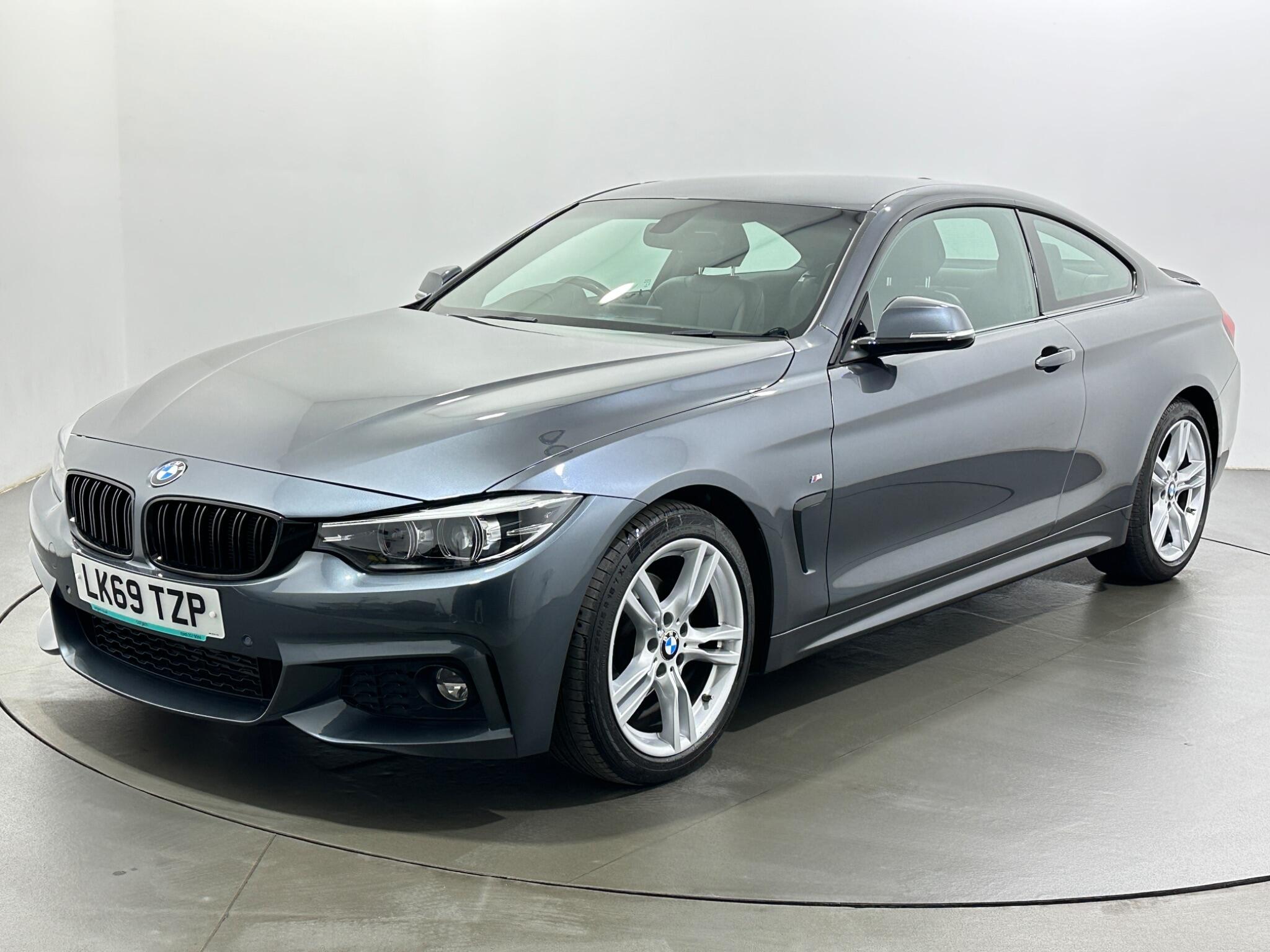 BMW 4 Series view 4