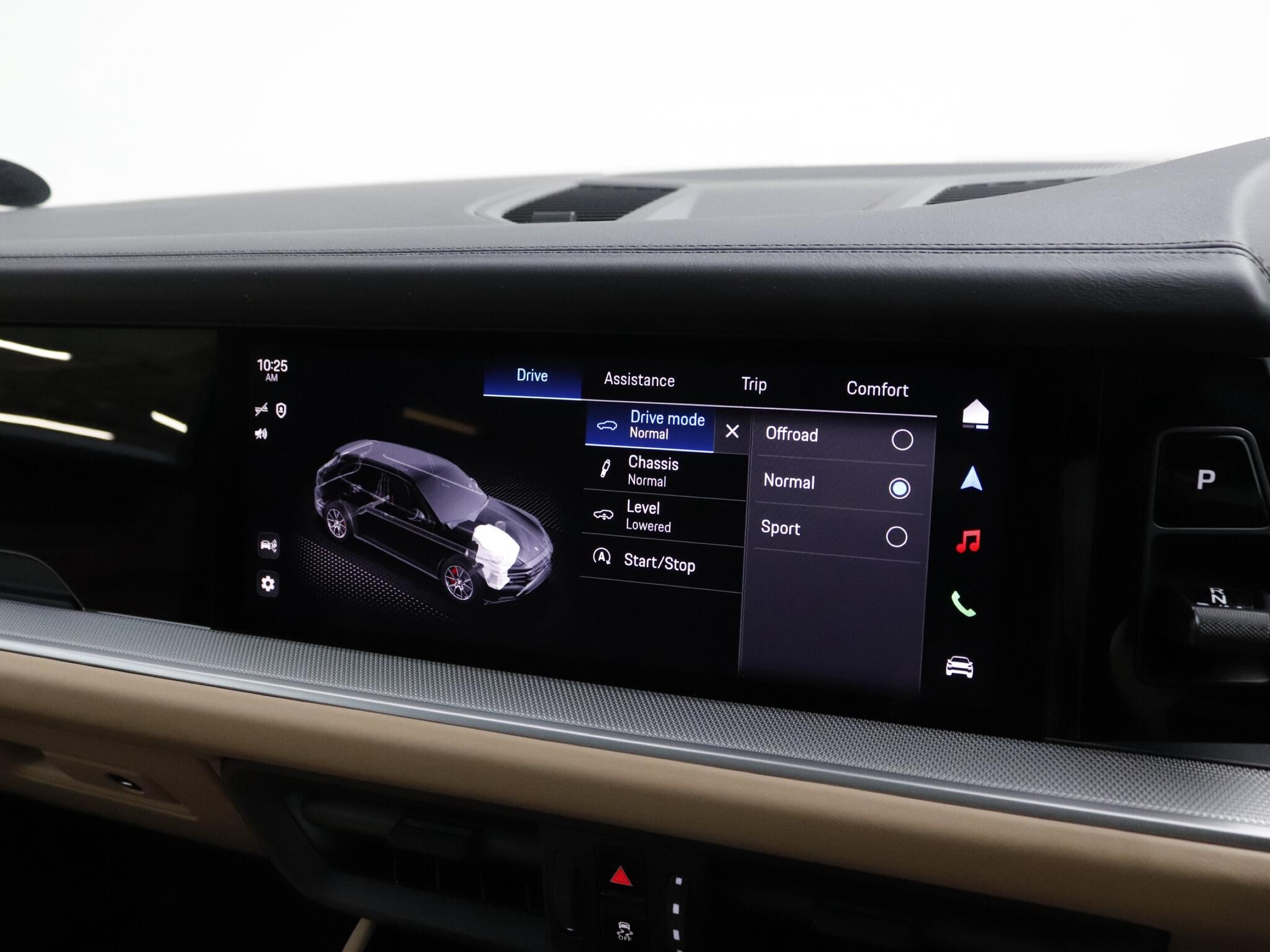 Porsche Cayenne view 30