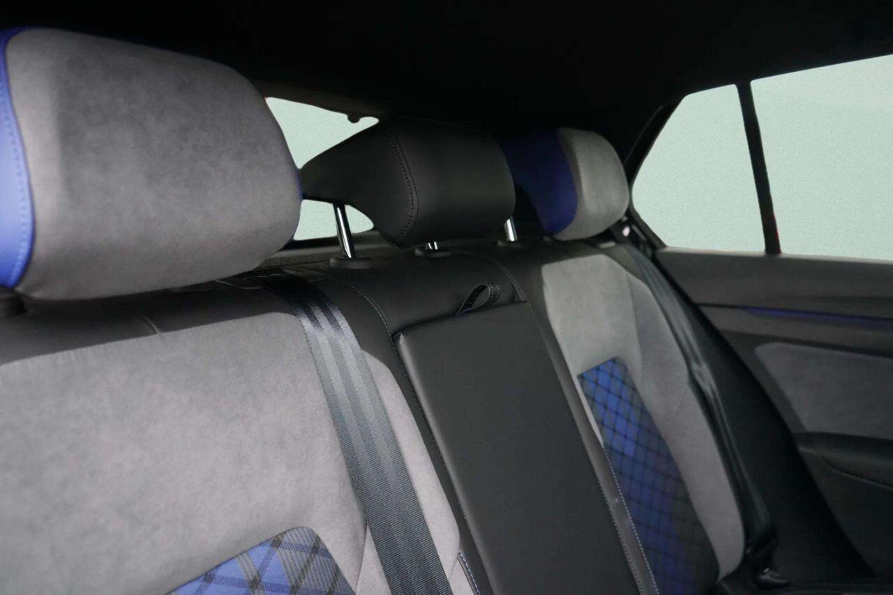 Volkswagen Golf view 53