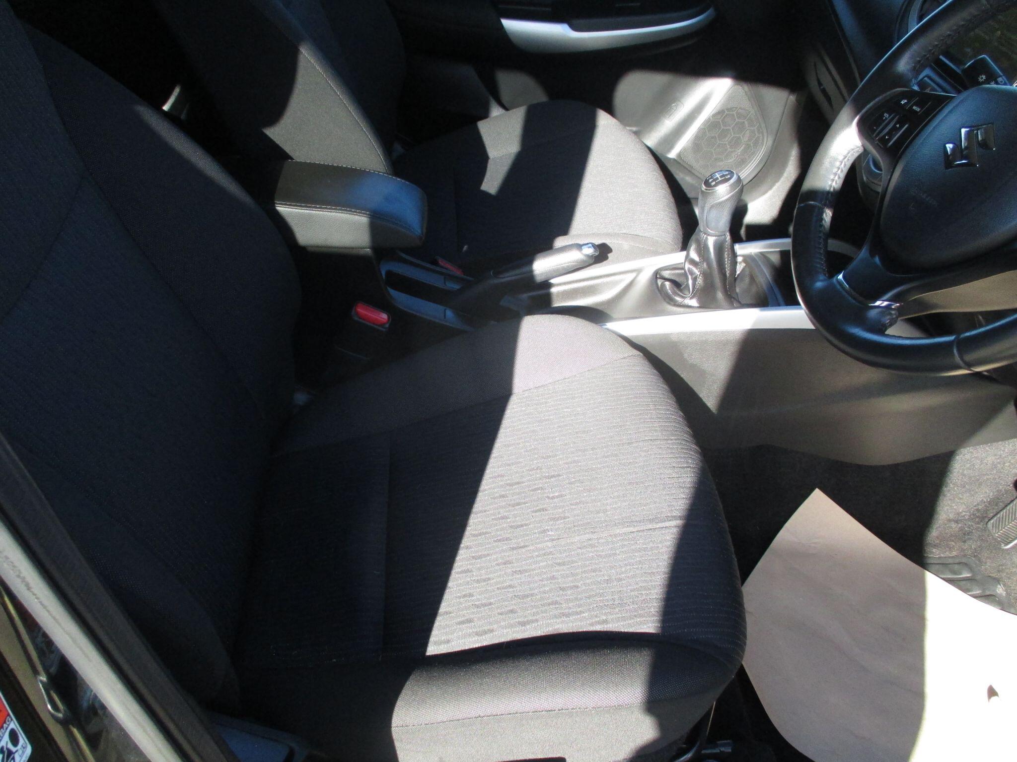 Suzuki Baleno view 21