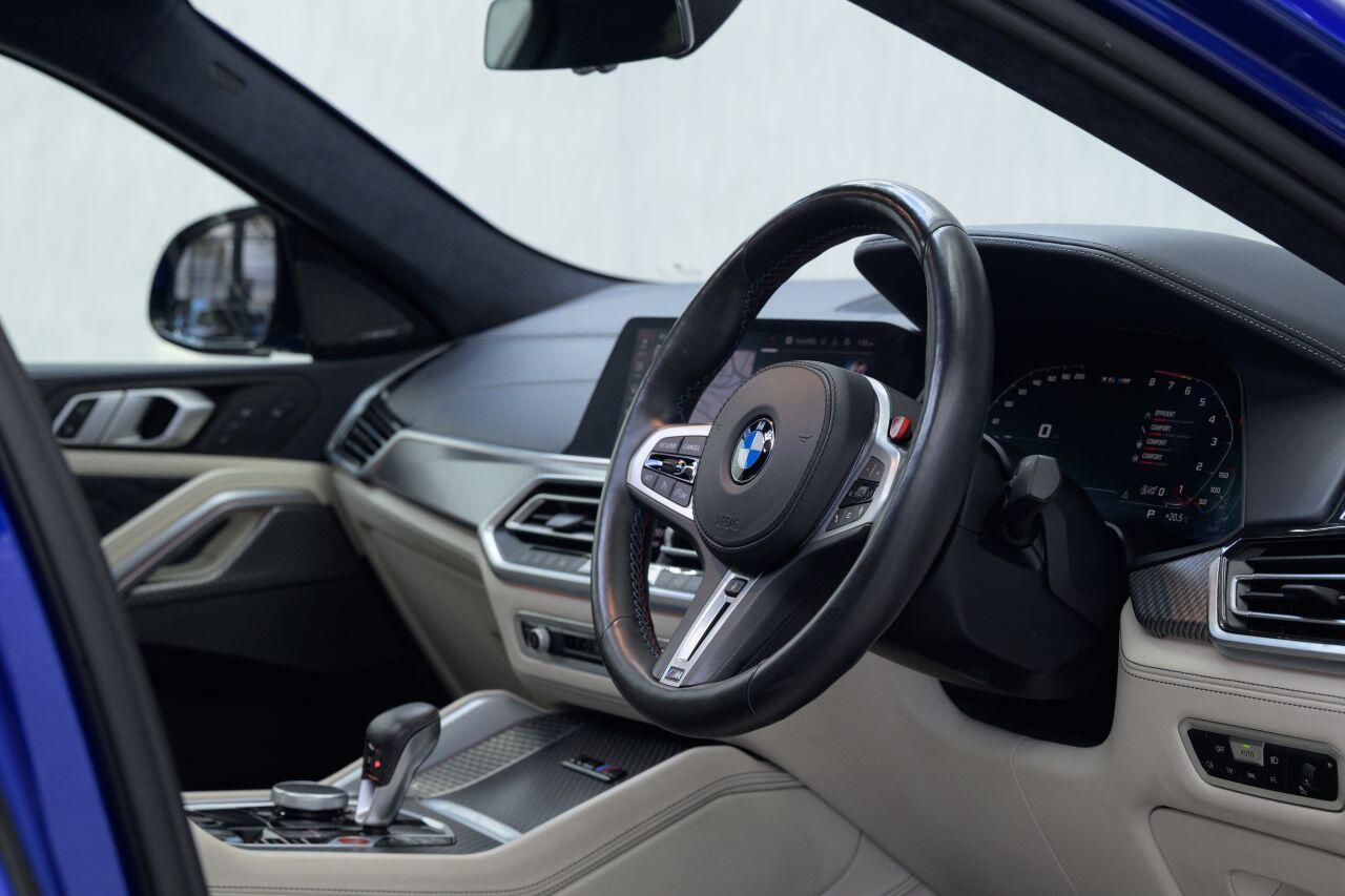 BMW X6 M view 10