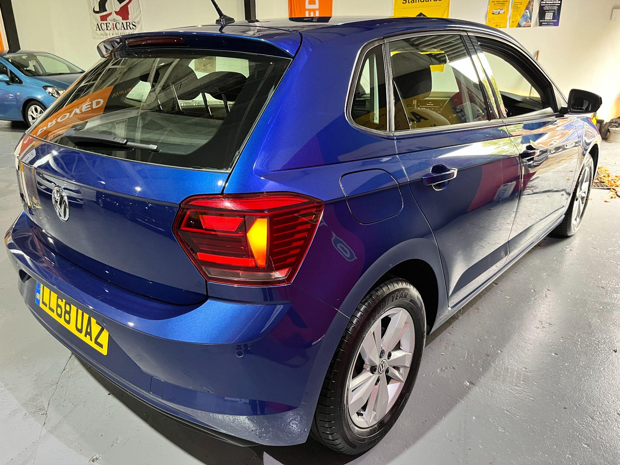 Volkswagen Polo view 58
