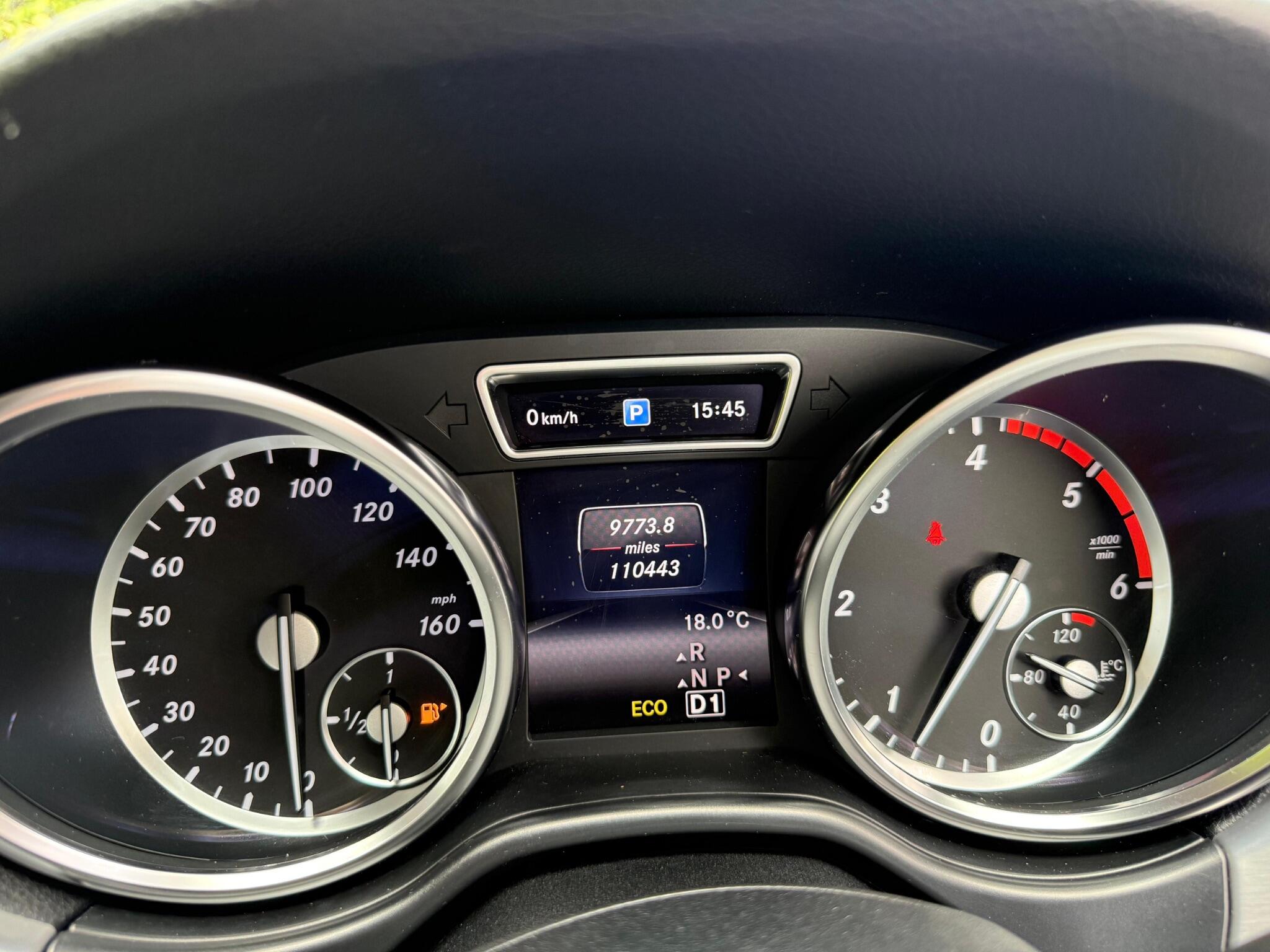 Mercedes-Benz M Class view 17