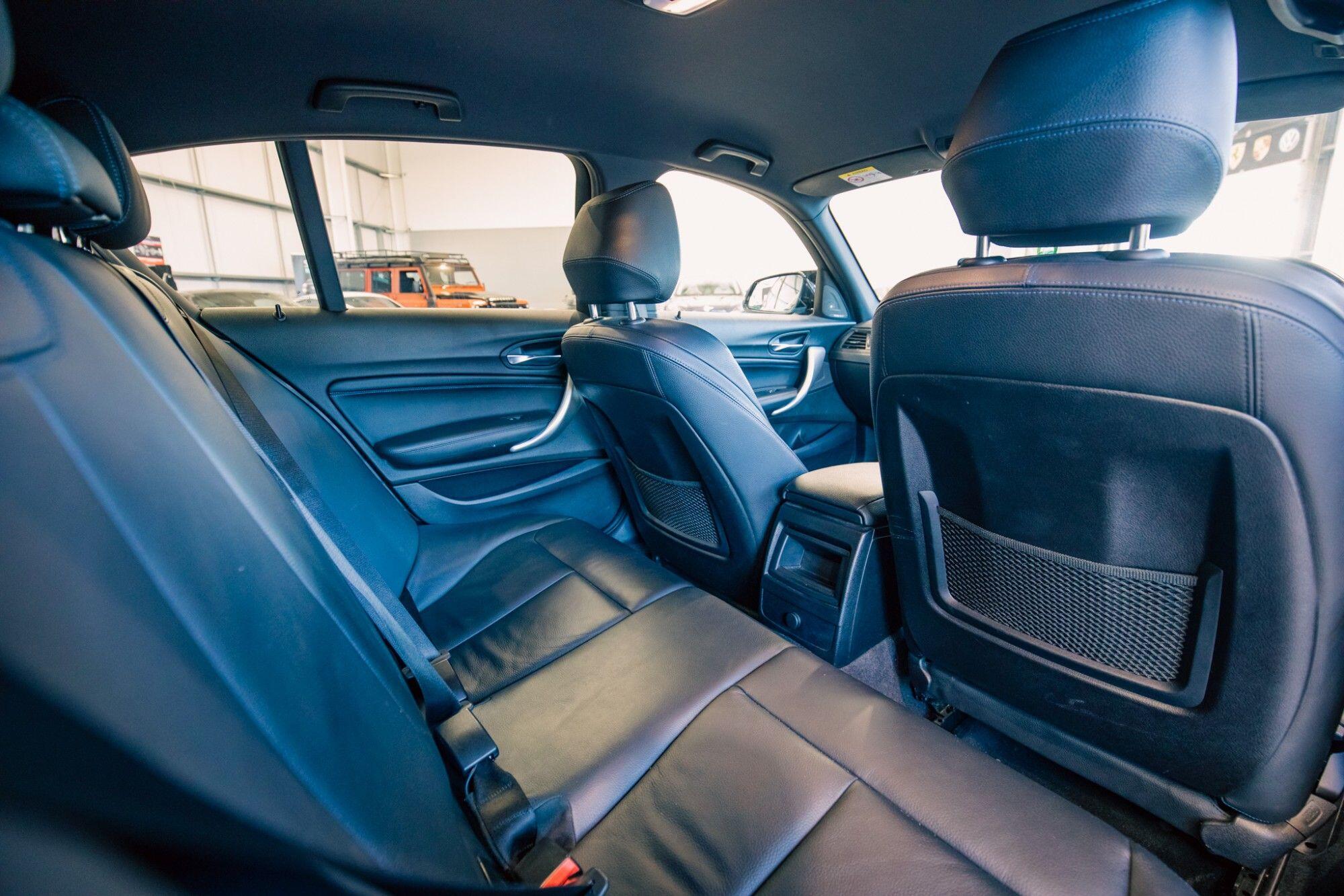 BMW 1 Series view 7