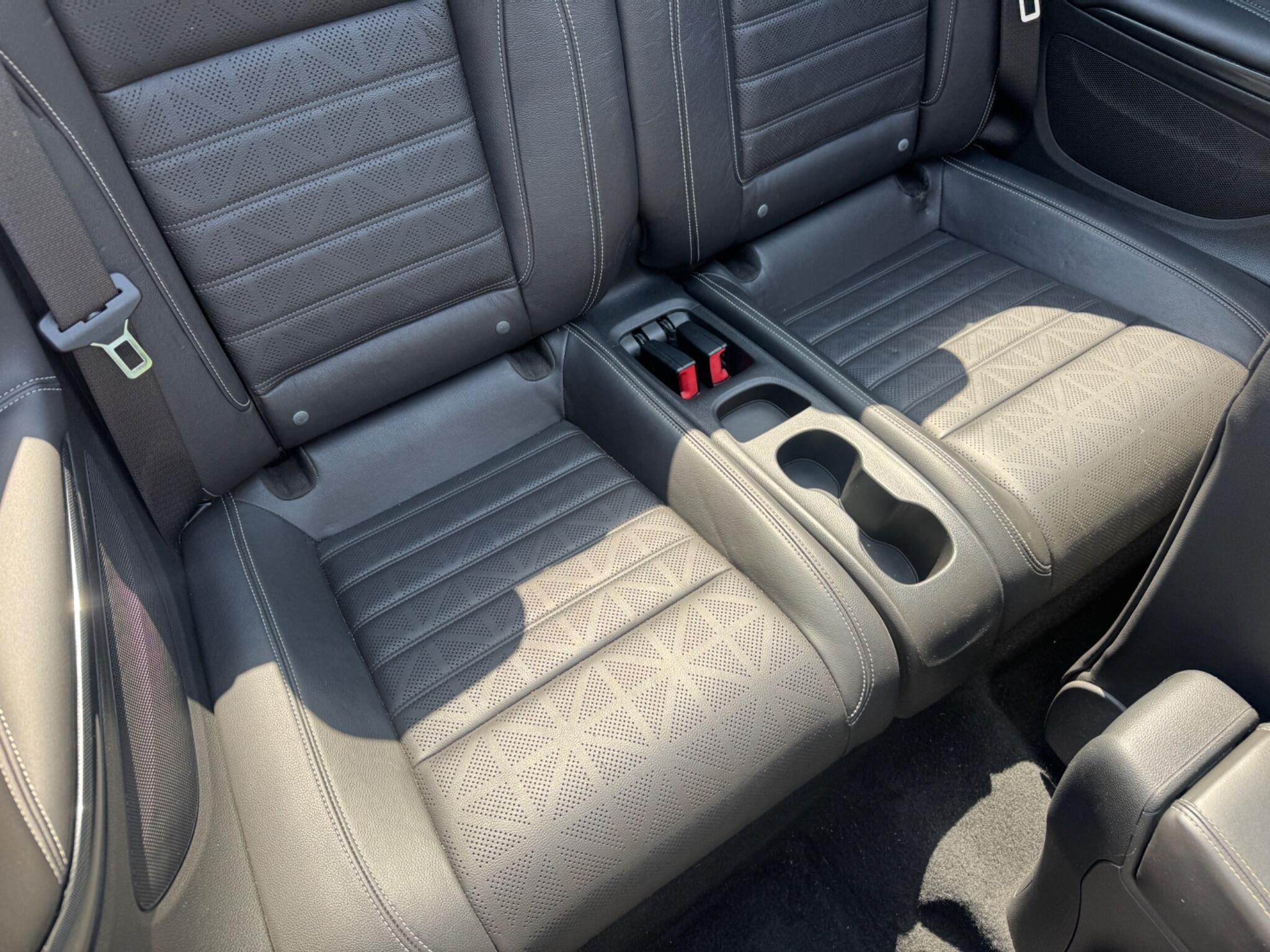 Vauxhall Cascada view 35