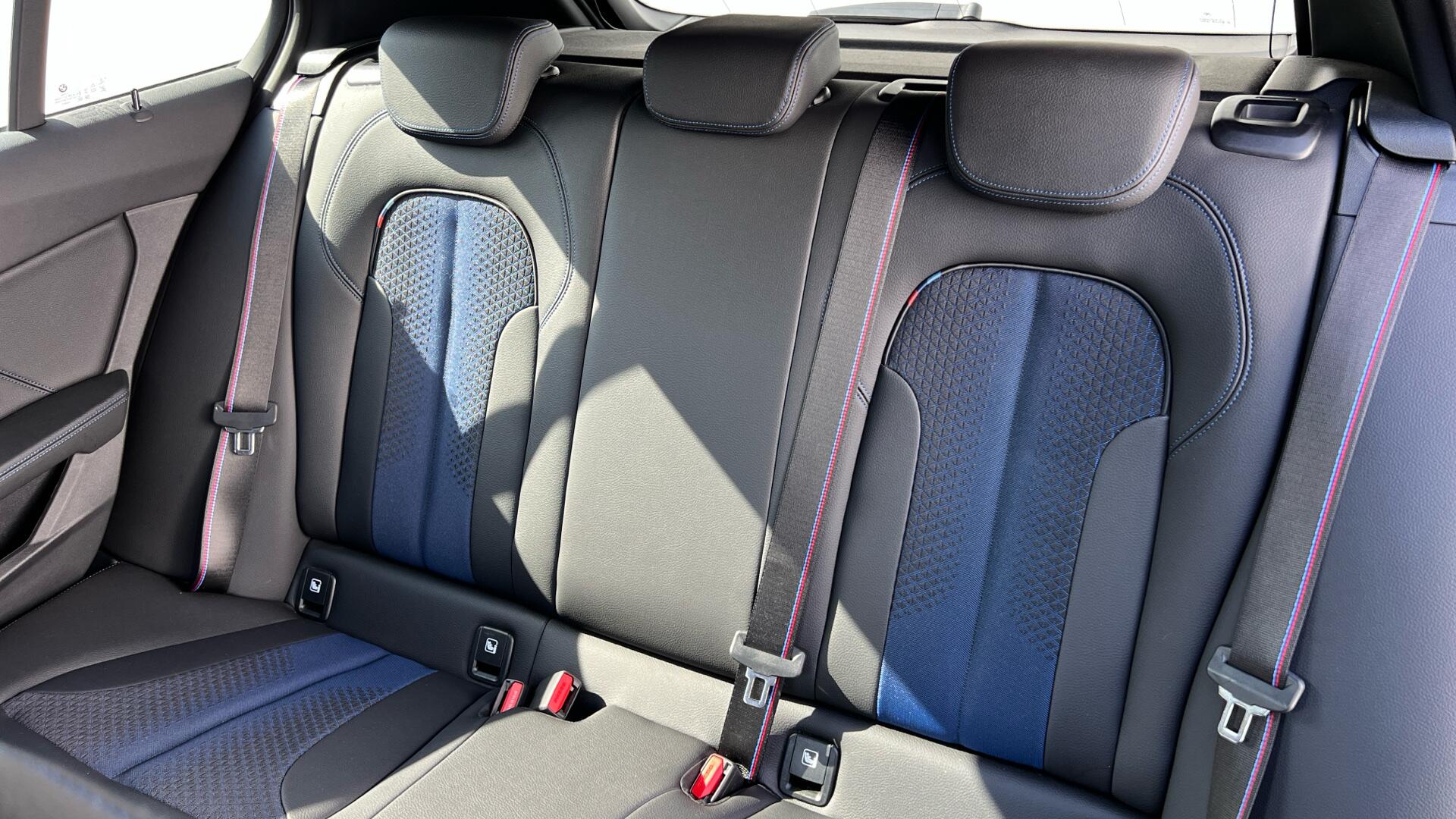 BMW 1 Series view 12