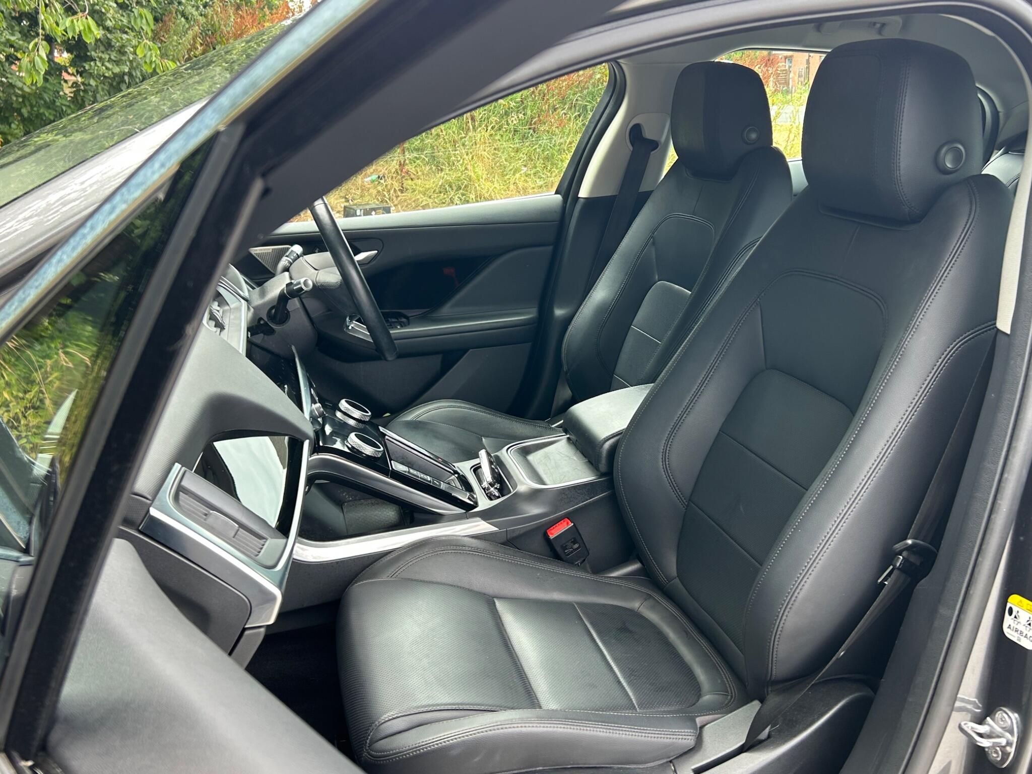 Jaguar I-Pace view 11