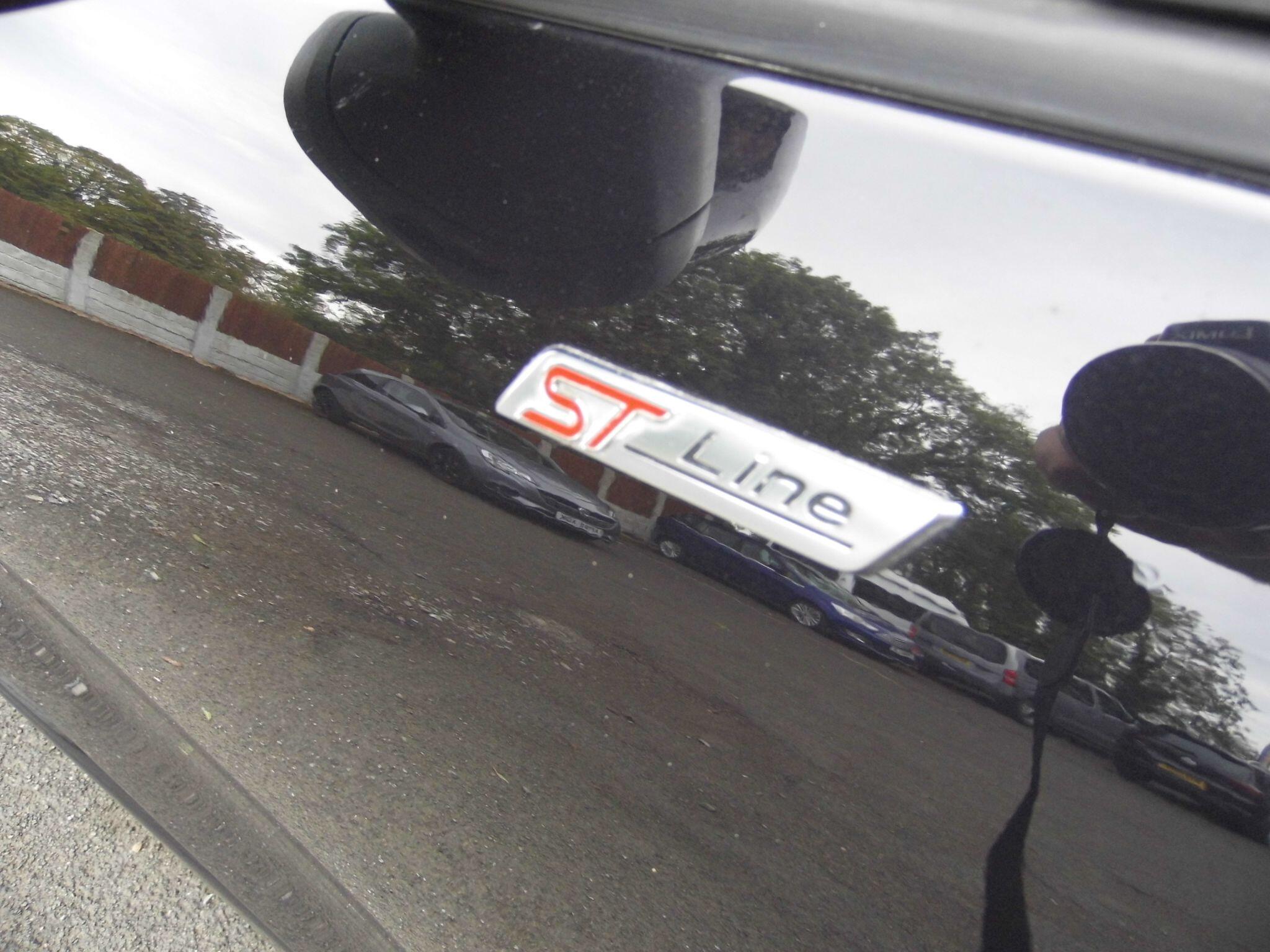 Ford Kuga view 35