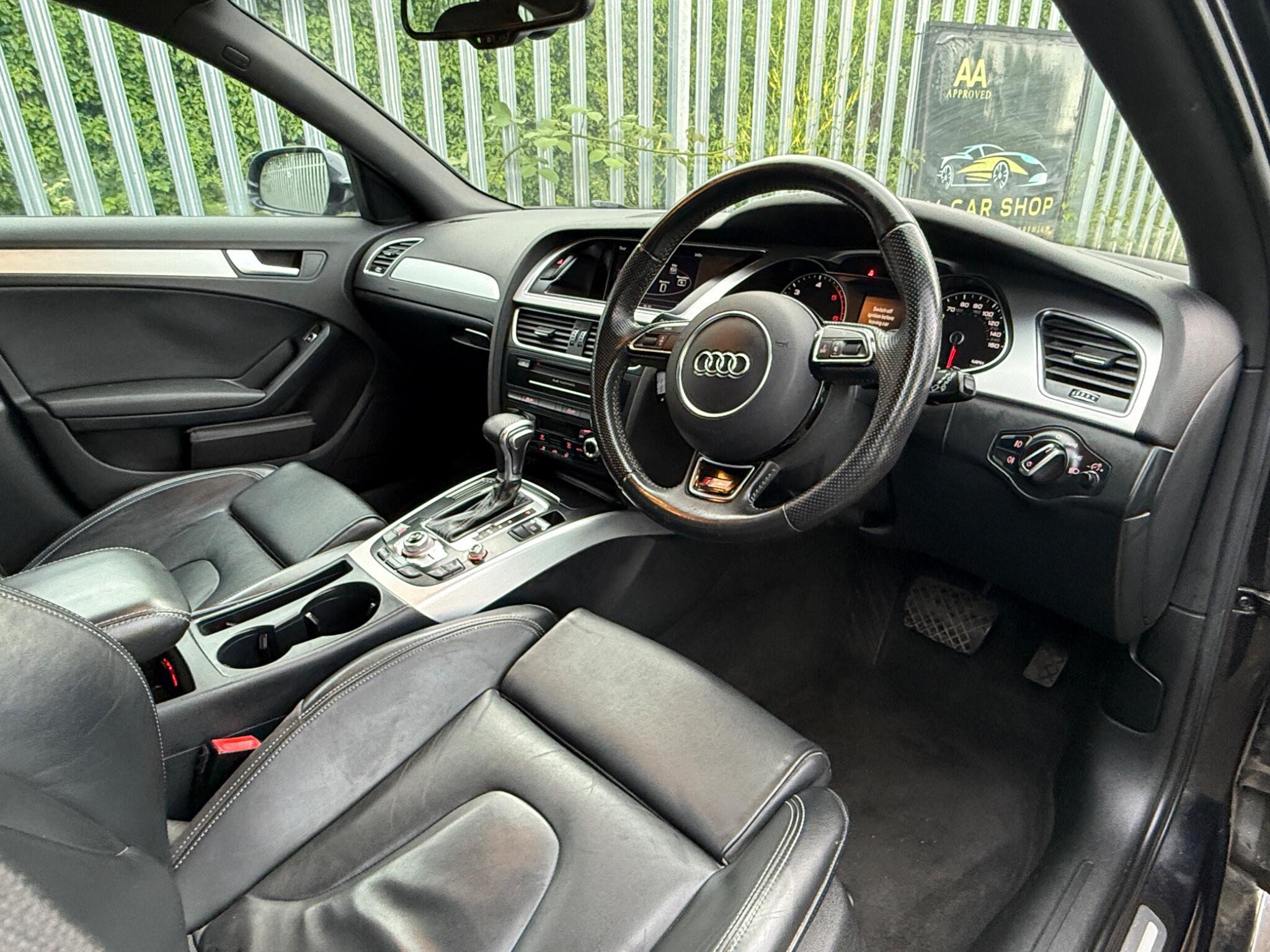 2015 Audi A4 Avant image 23