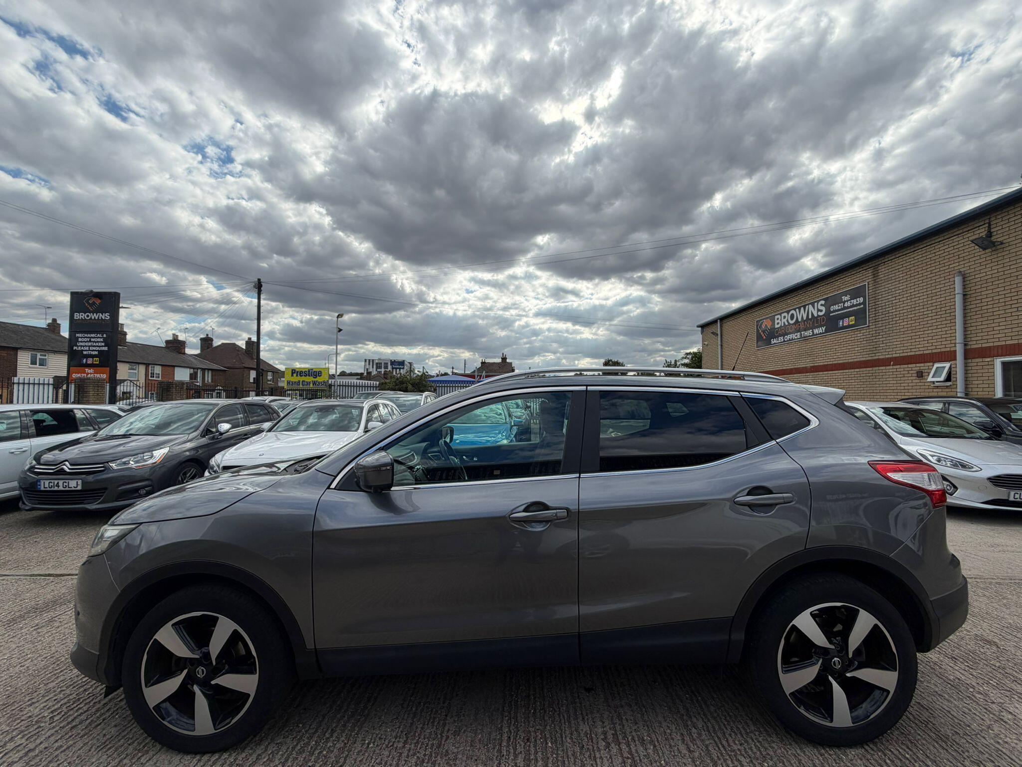Nissan Qashqai view 6