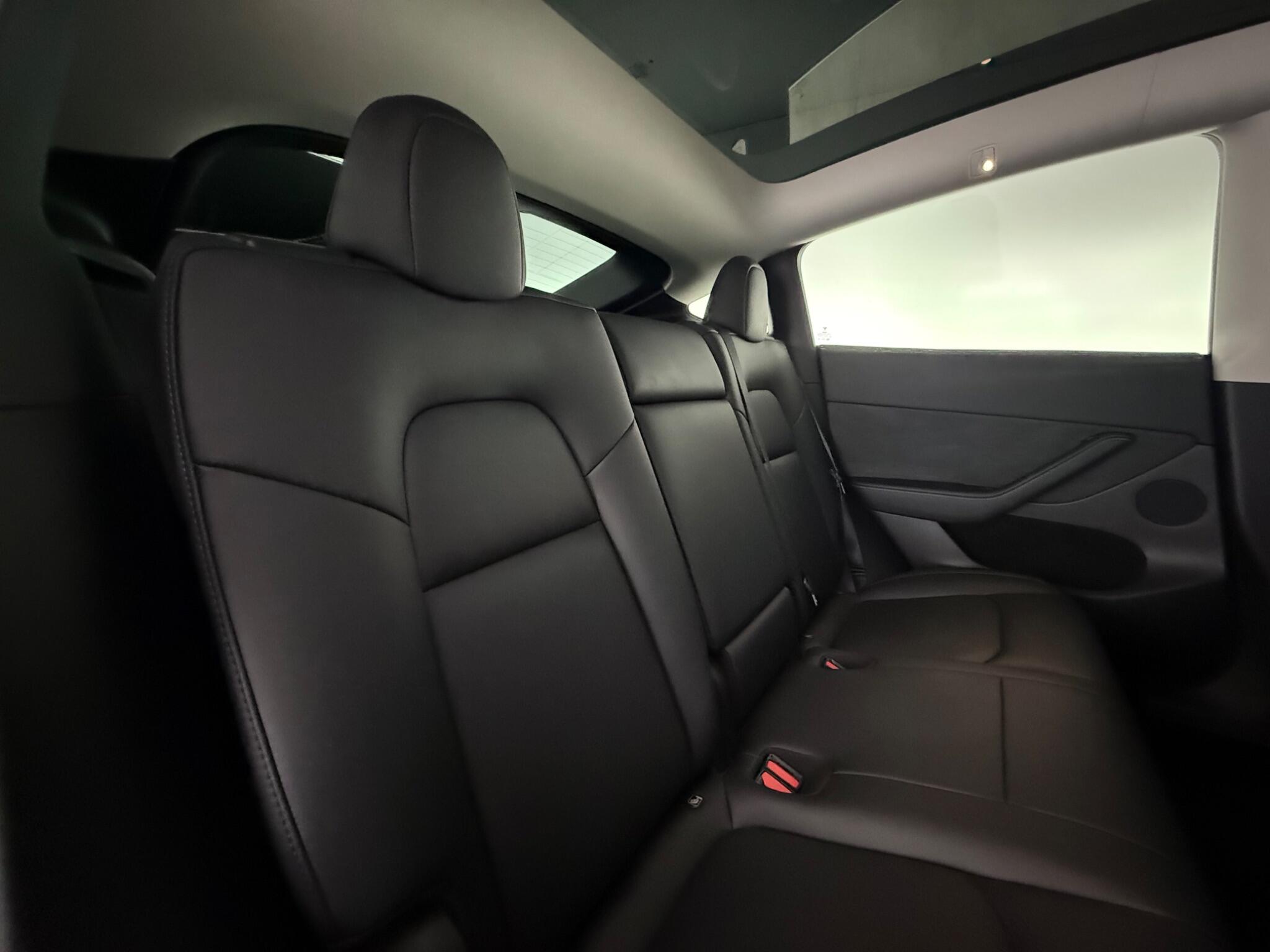 Tesla Model Y view 38