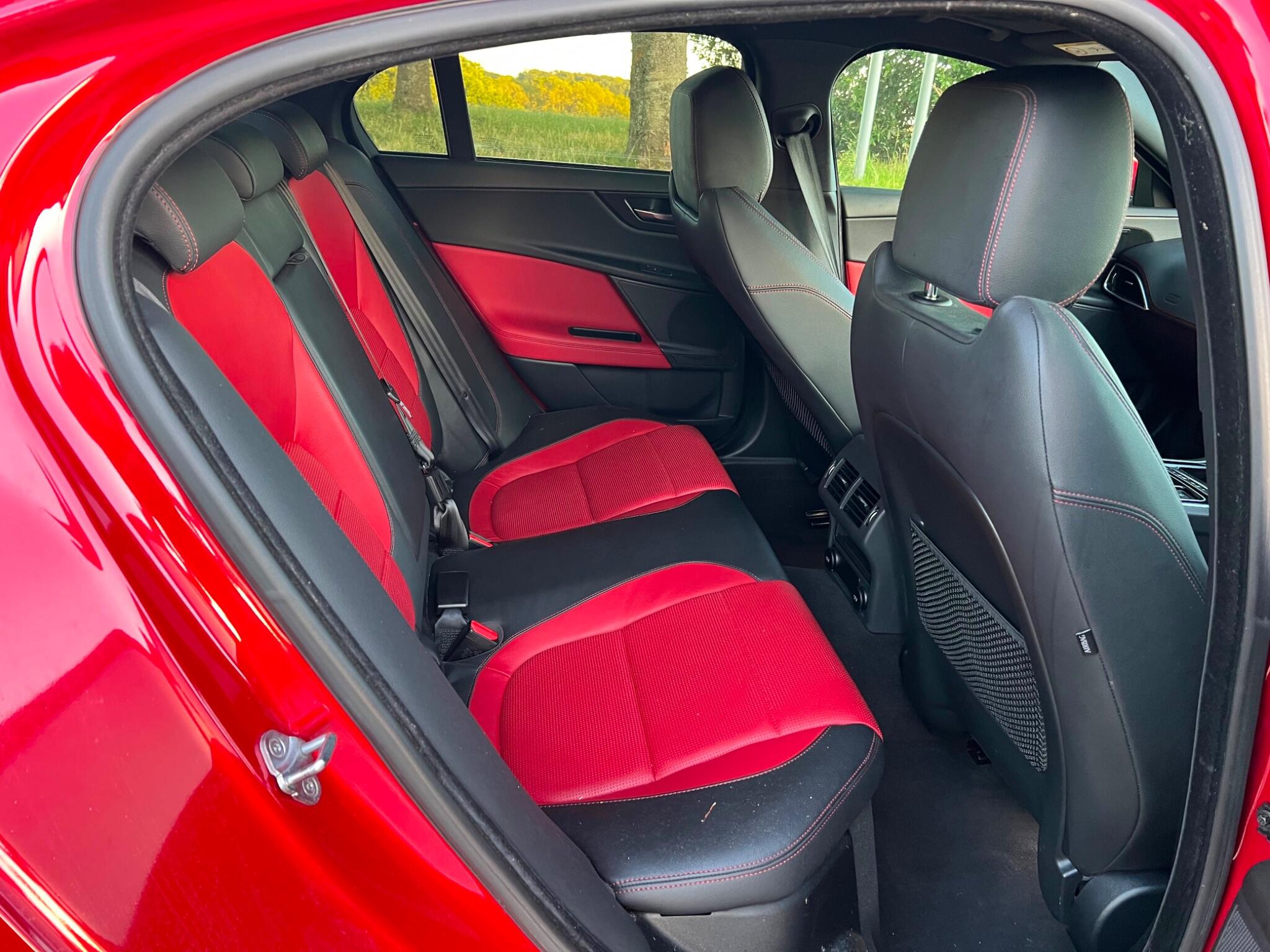 Jaguar Xe view 7