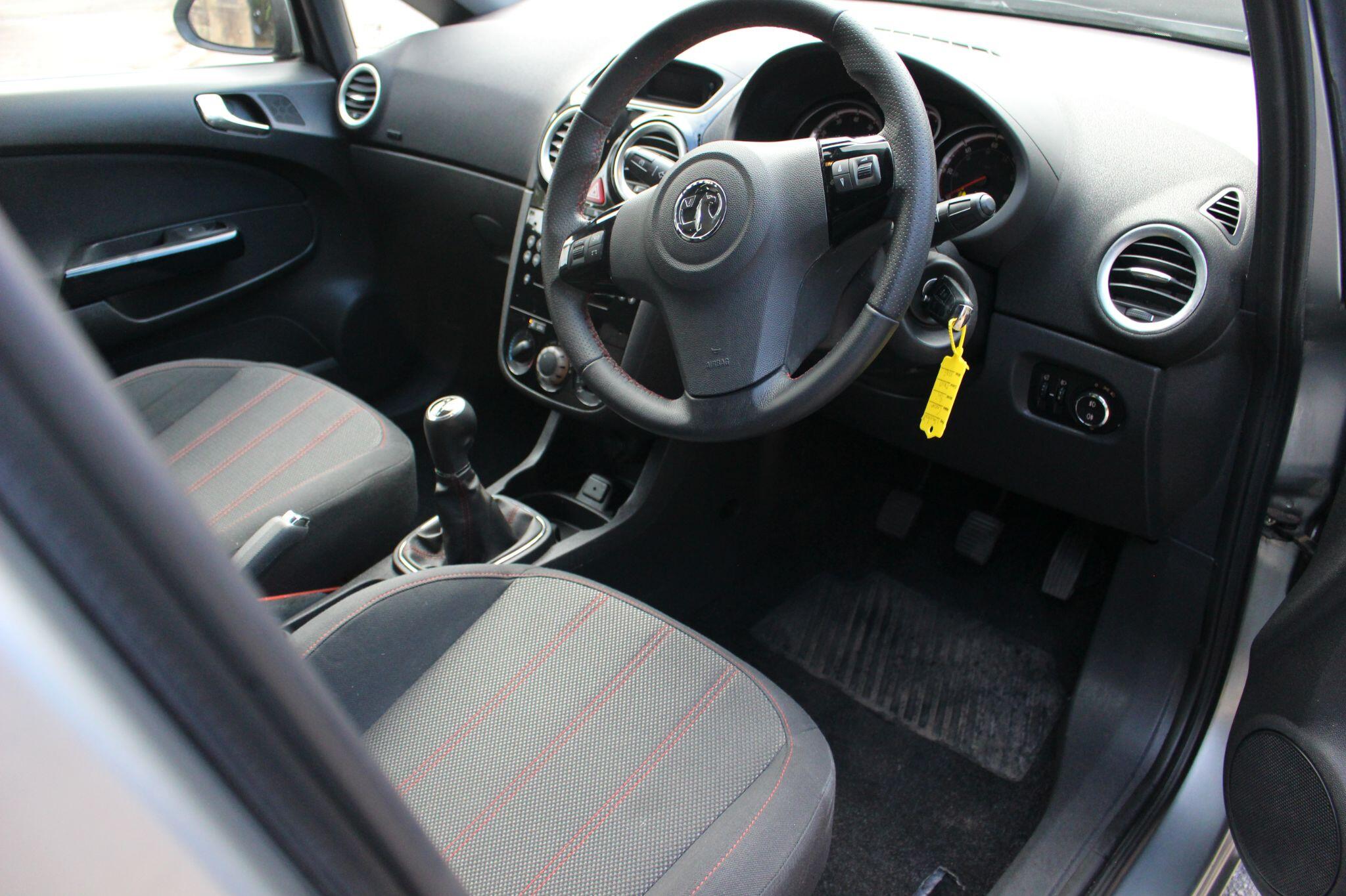 Vauxhall Corsa view 31