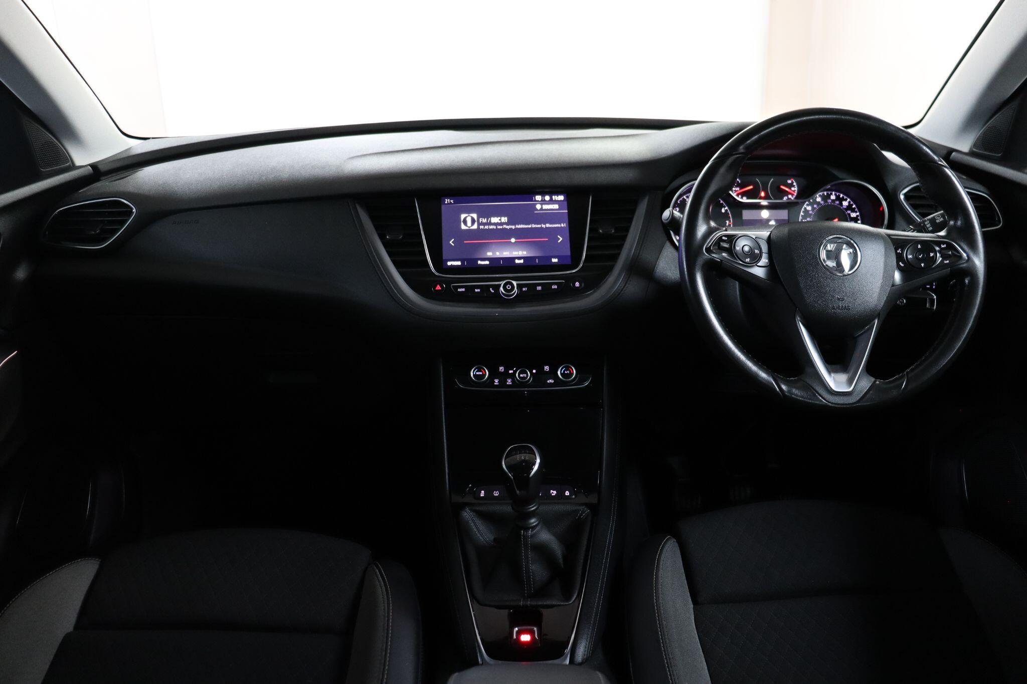 Vauxhall Grandland X view 41