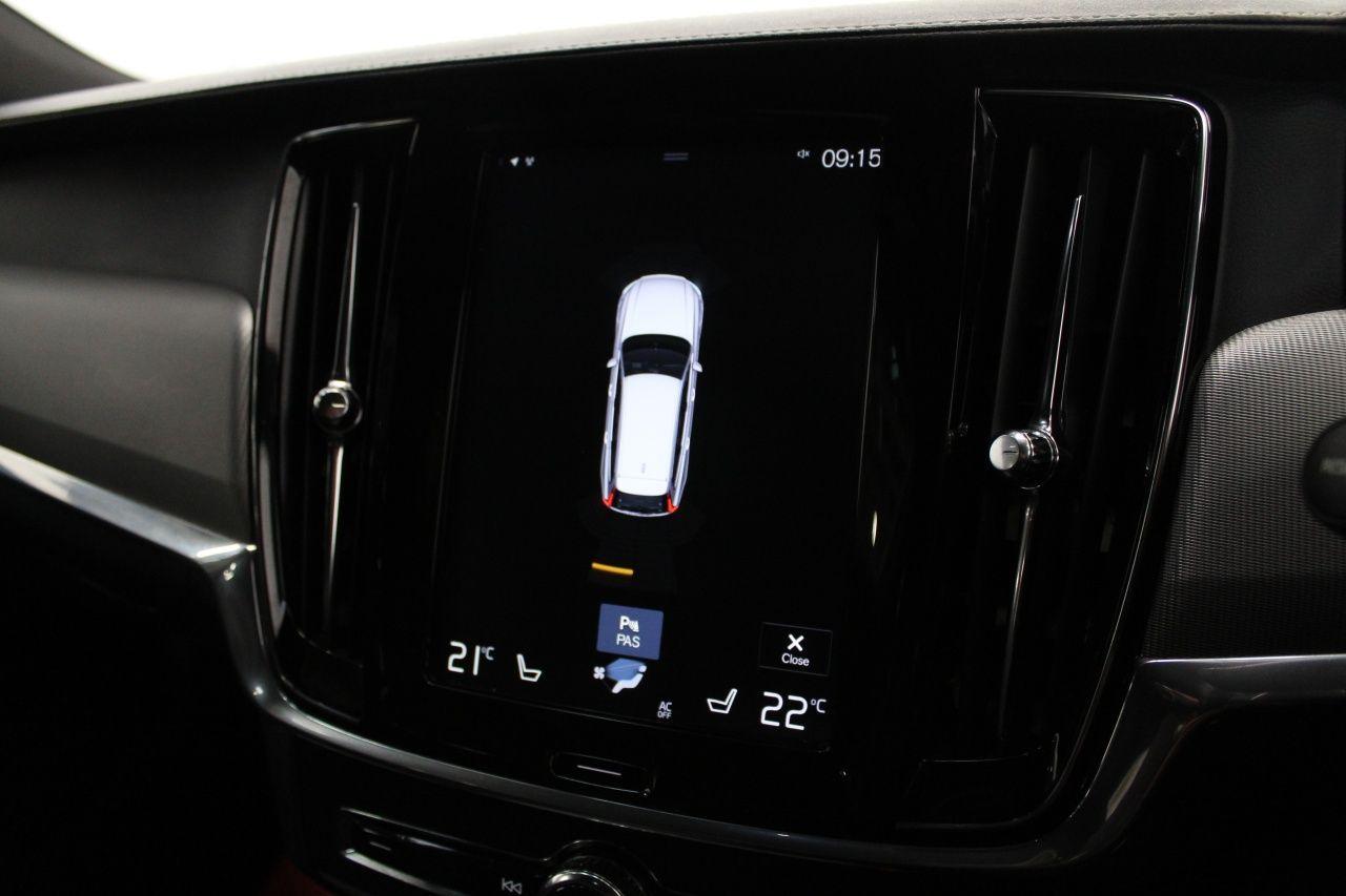 Volvo V90 view 36