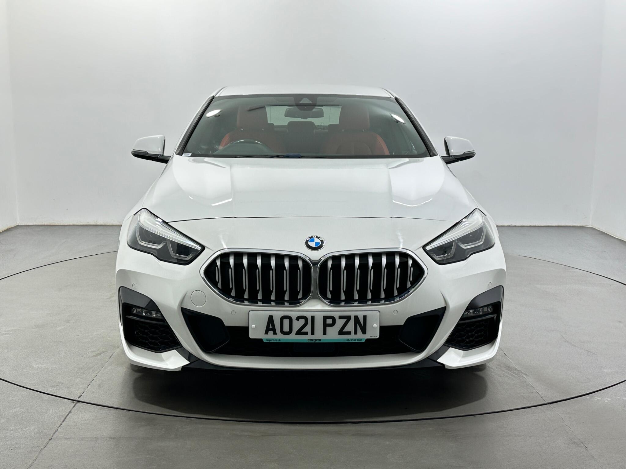 BMW 2 Series view 3