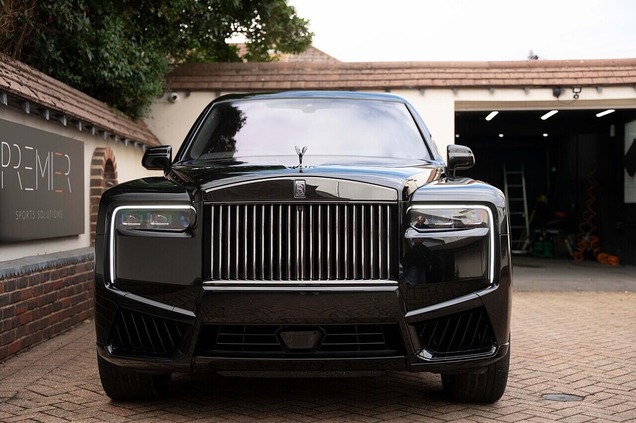 Rolls-Royce Cullinan view 2