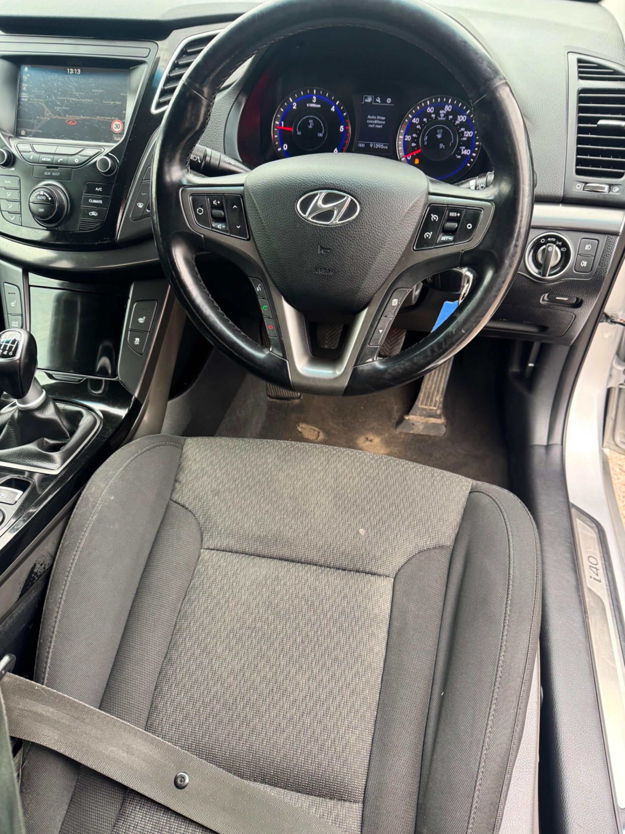 Hyundai i40 view 14