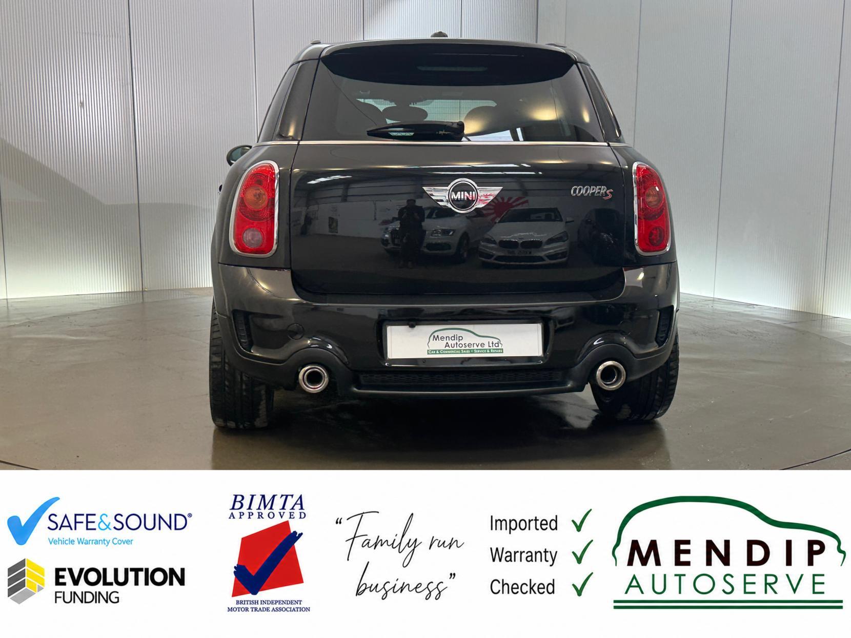 Mini Countryman view 21
