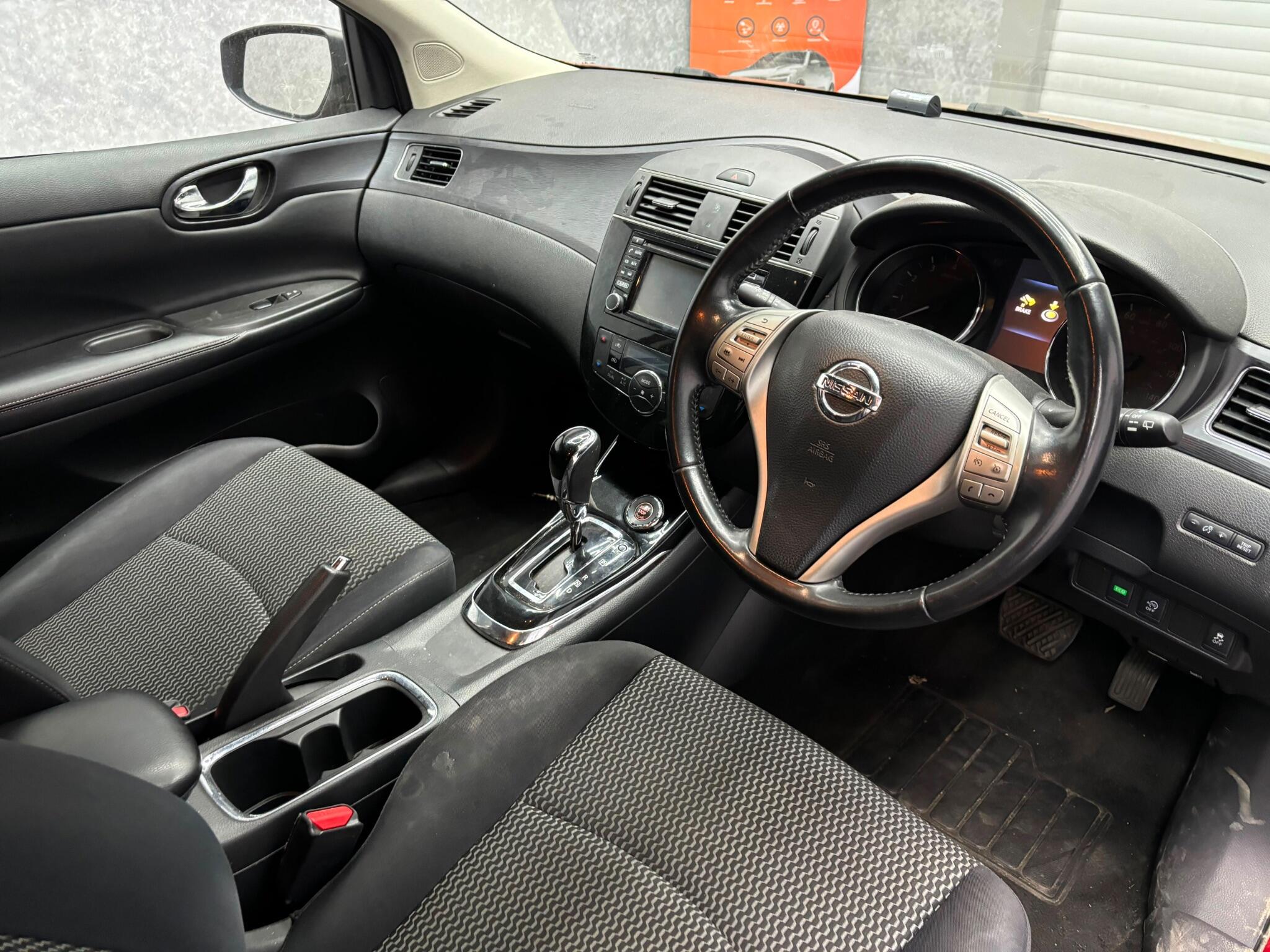 Nissan Pulsar view 4