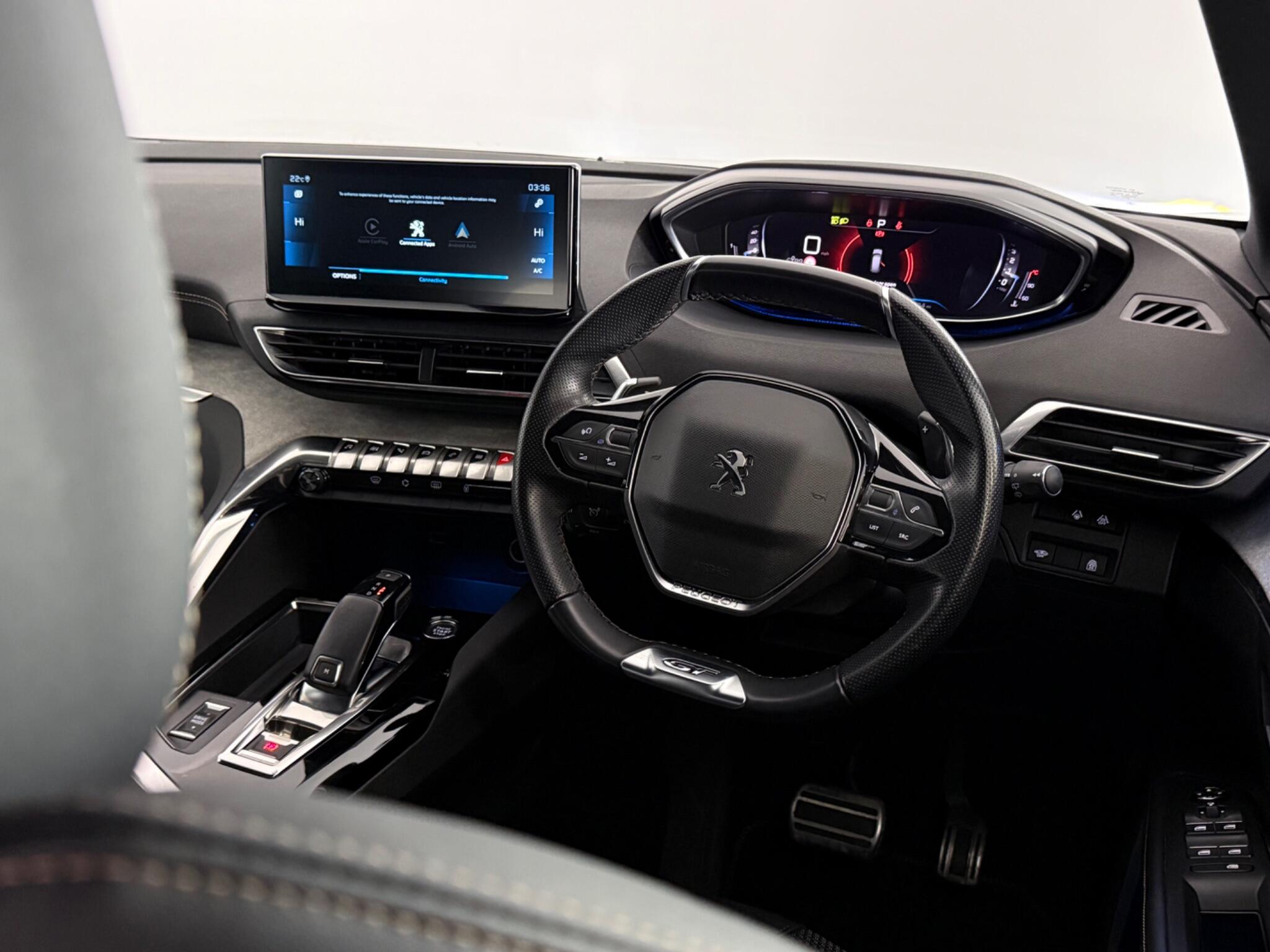Peugeot 5008 view 14