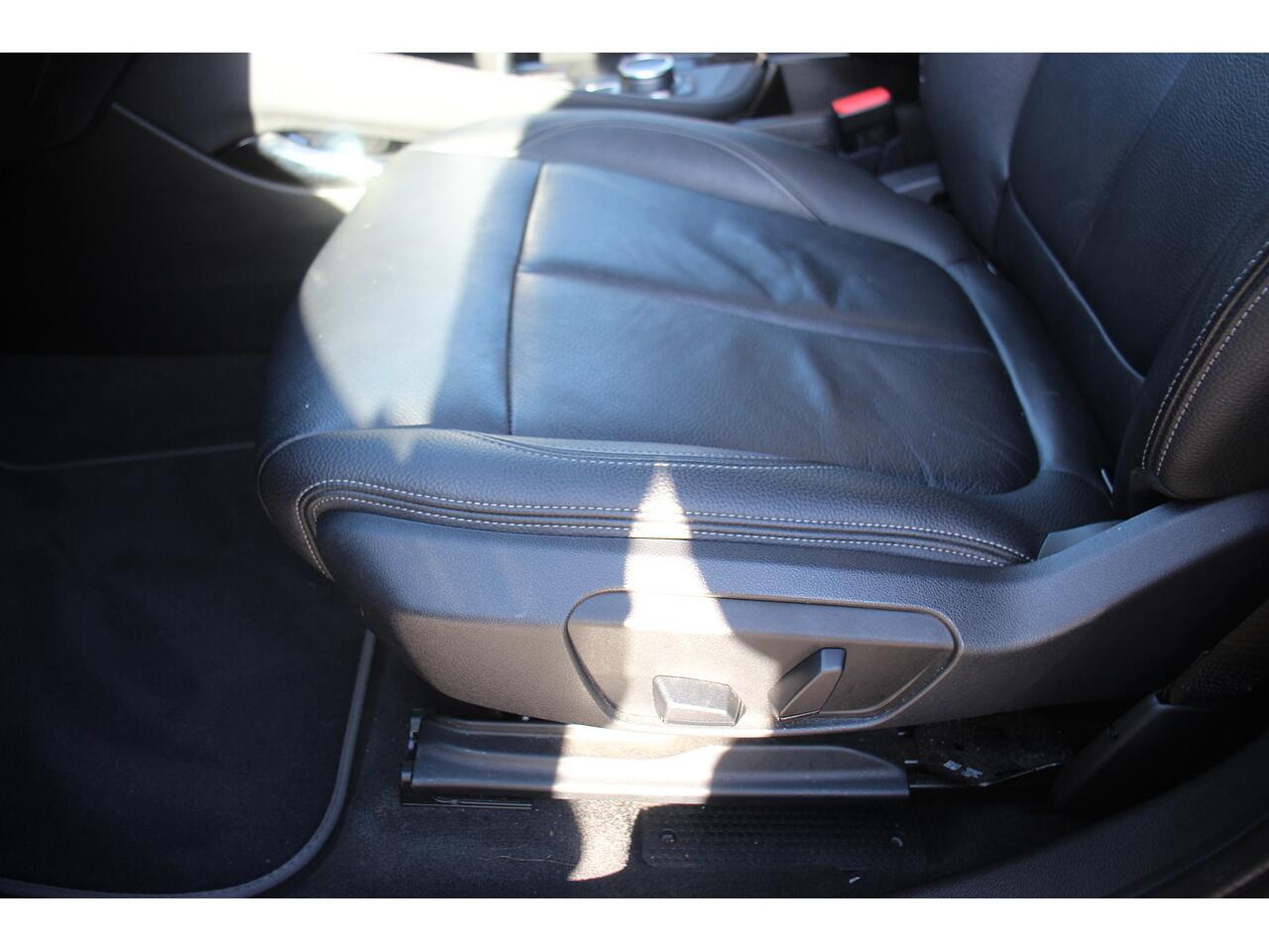 BMW X1 view 18