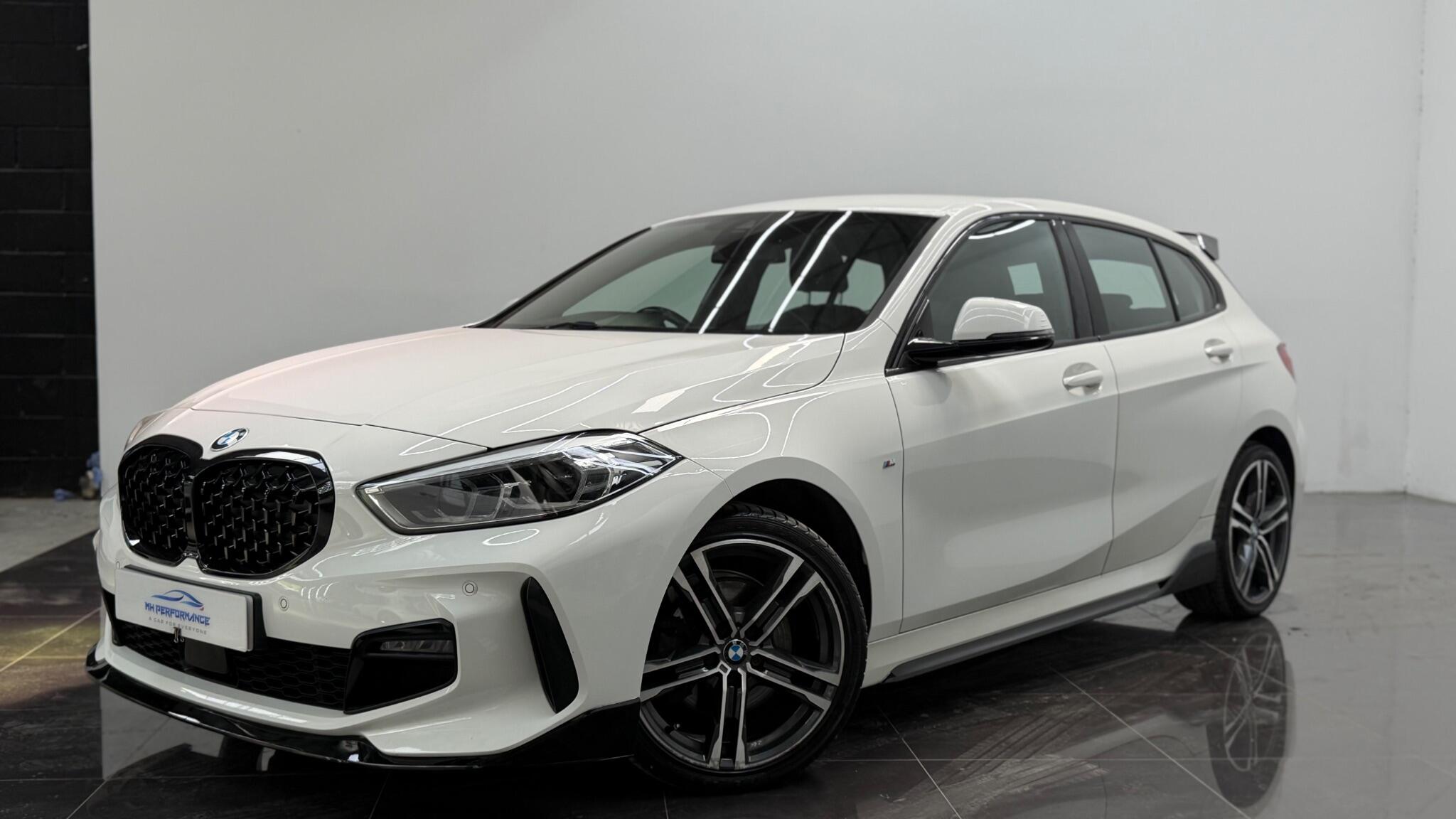 BMW 1 Series view 27