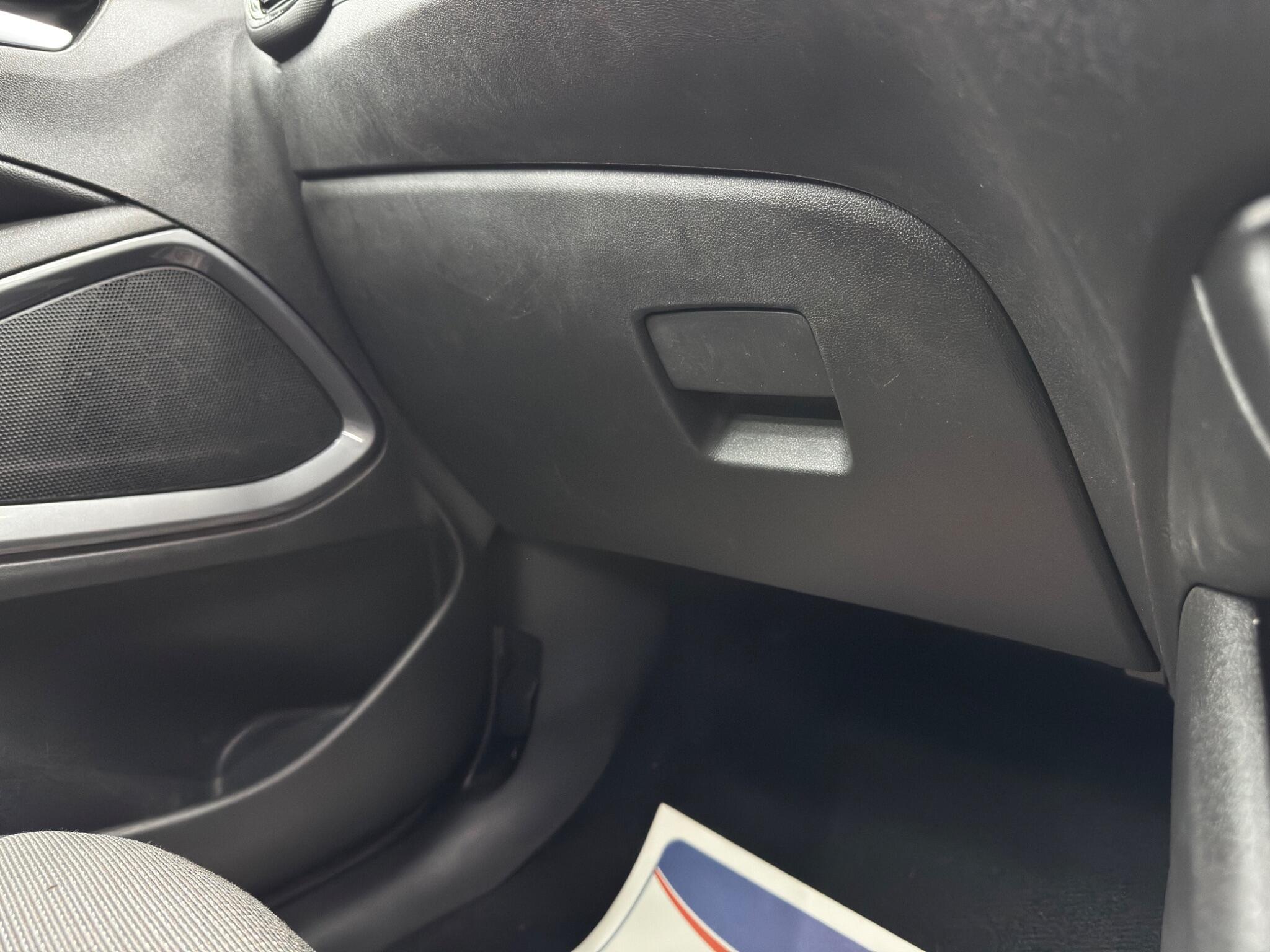 Vauxhall Crossland view 34