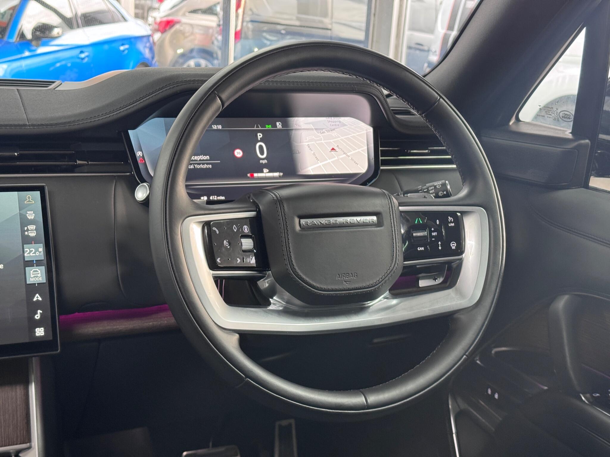 Land Rover Range Rover view 40
