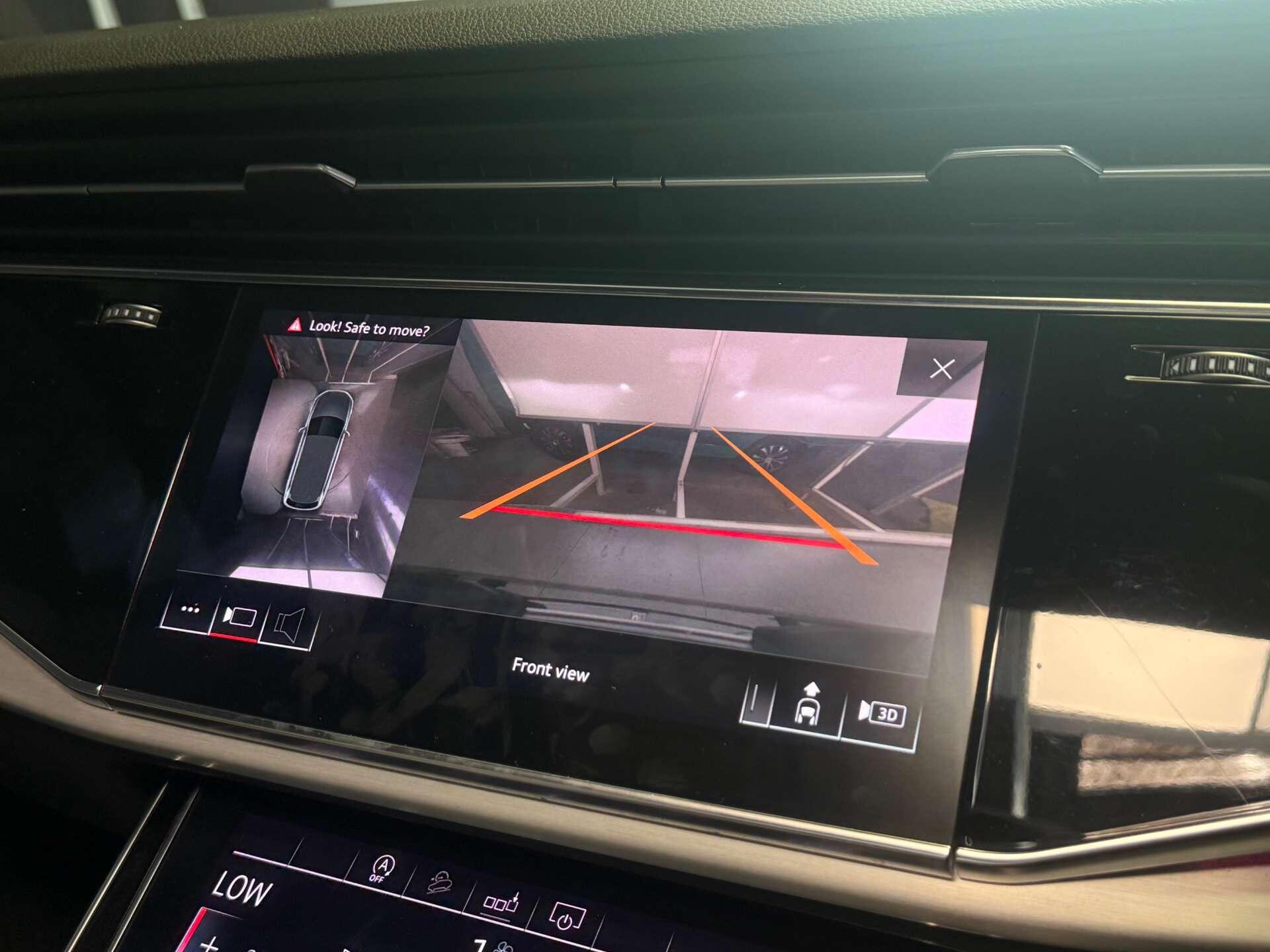 Audi SQ7 view 61