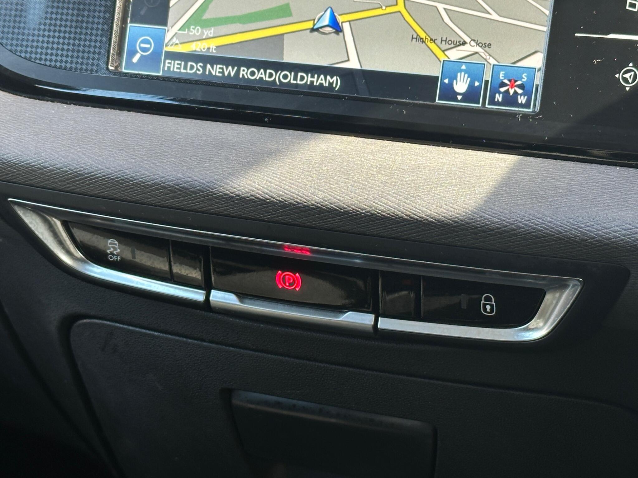 Citroen Grand C4 Picasso view 47