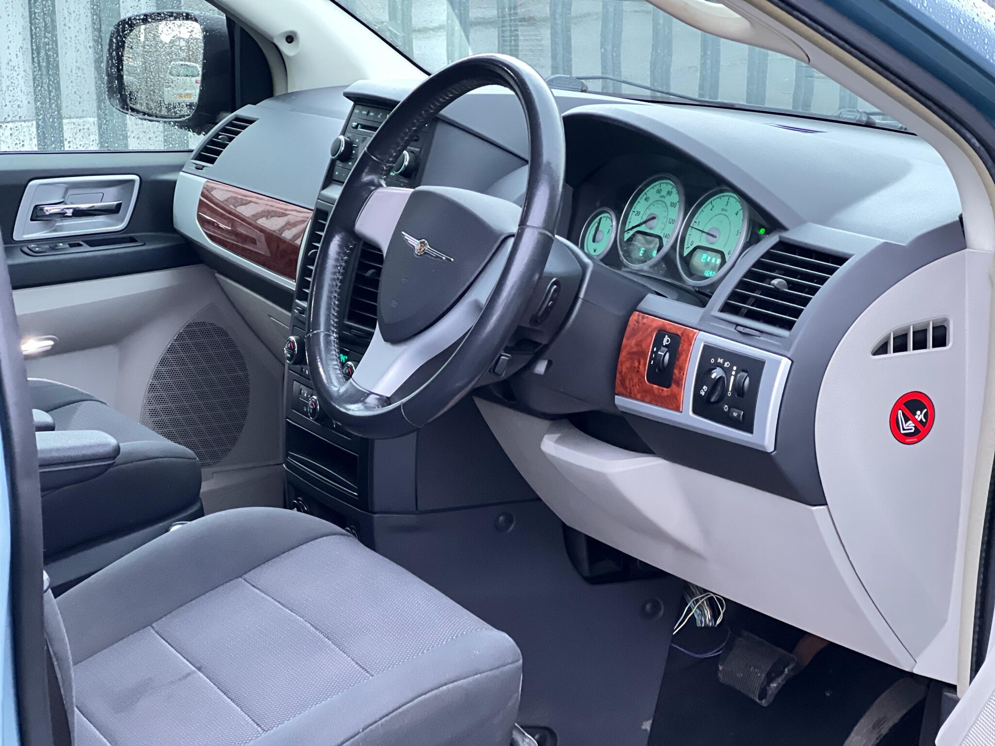 2008 Chrysler Grand Voyager image 14
