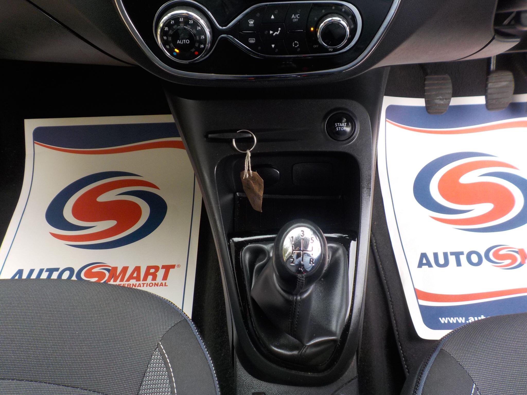 Renault Captur 1.5 dCi ENERGY Dynamique S Nav Euro 6 (s/s) 5dr