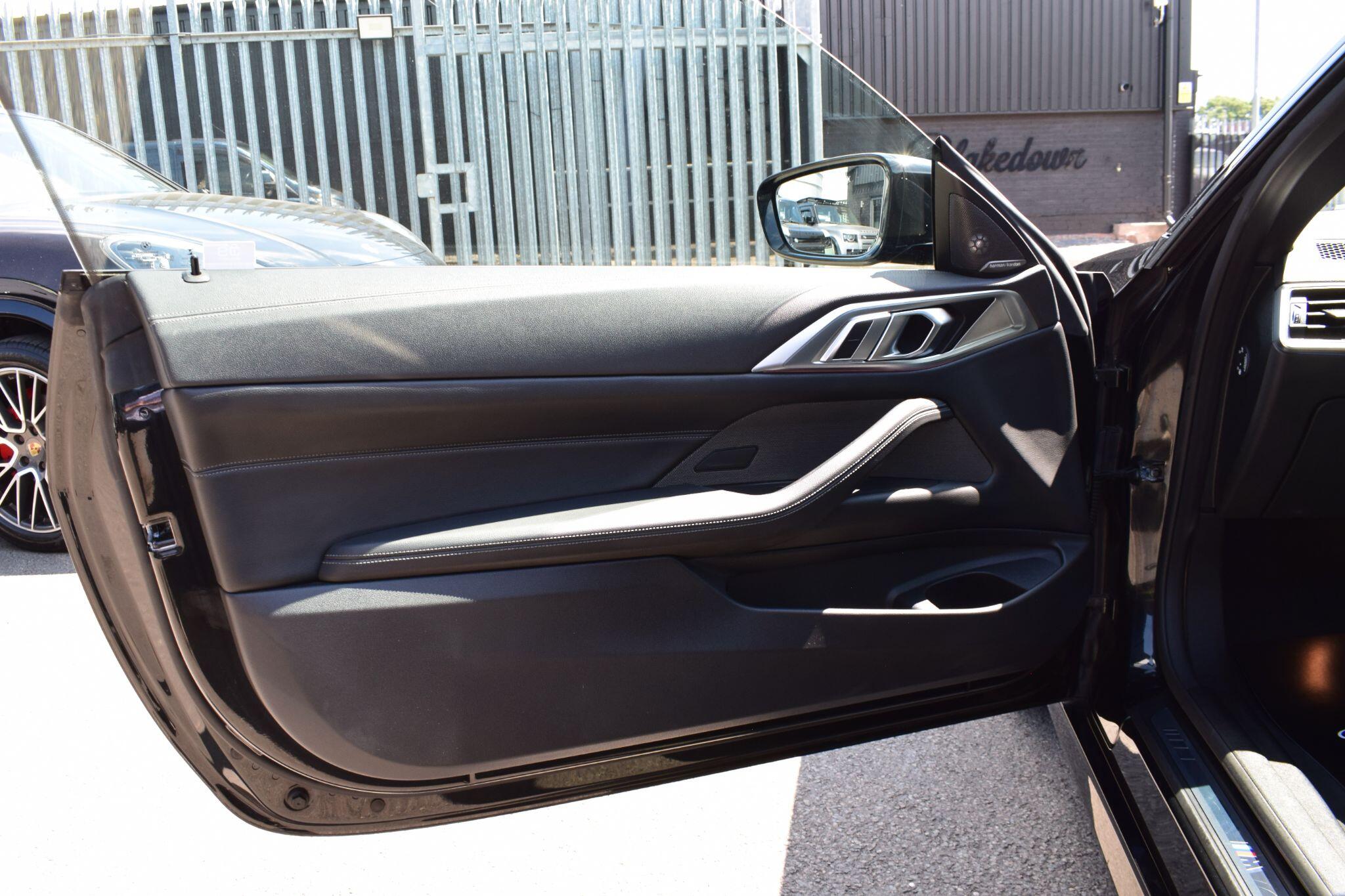 BMW 4 Series view 15