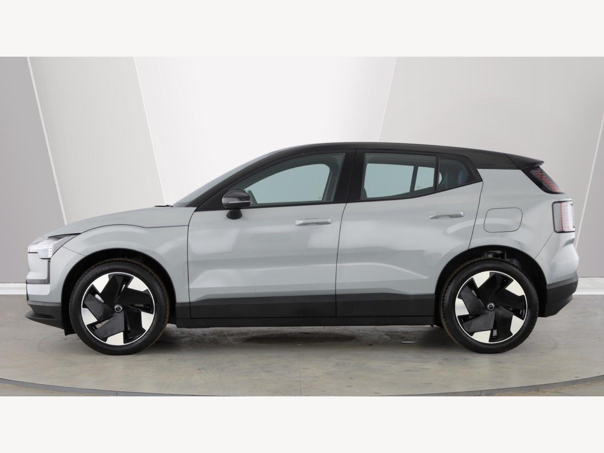 Volvo Ex30 view 9