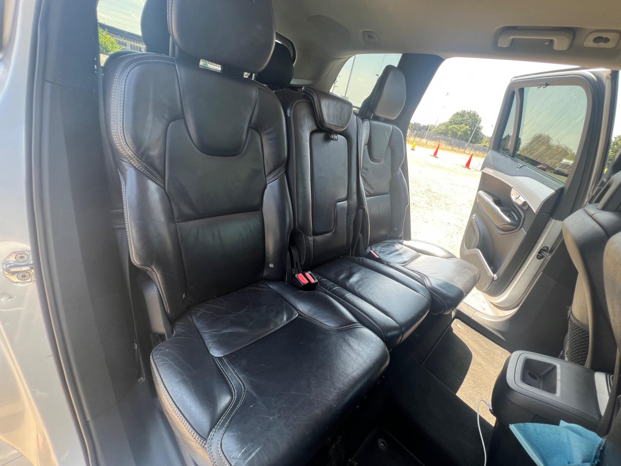 Volvo XC90 view 23