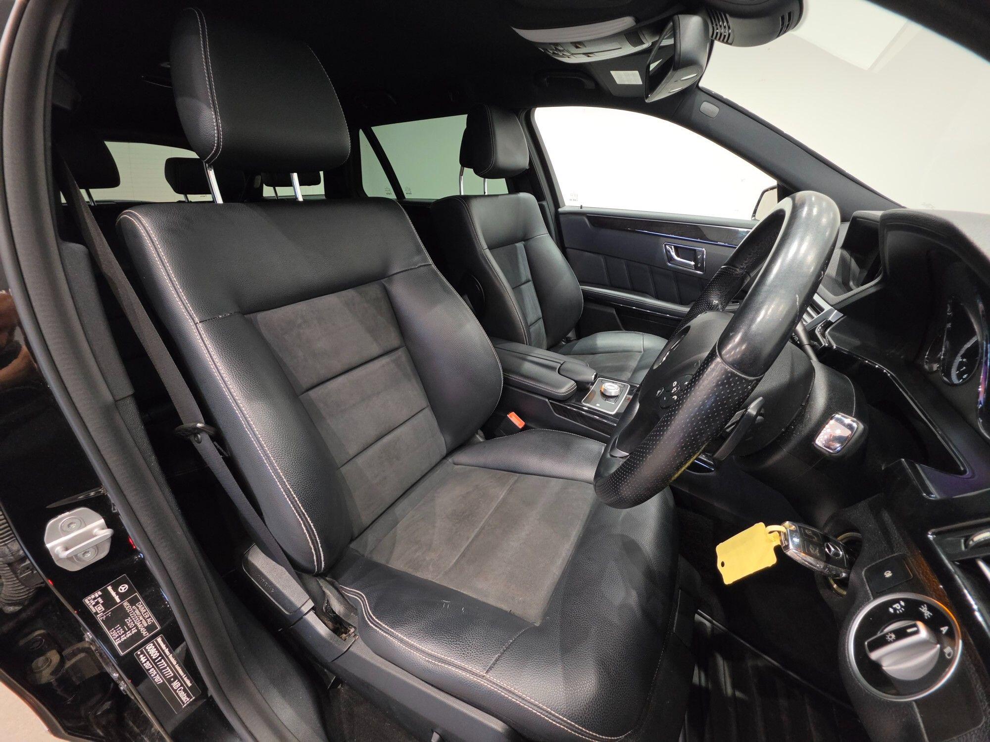 Mercedes-Benz E-Class view 26