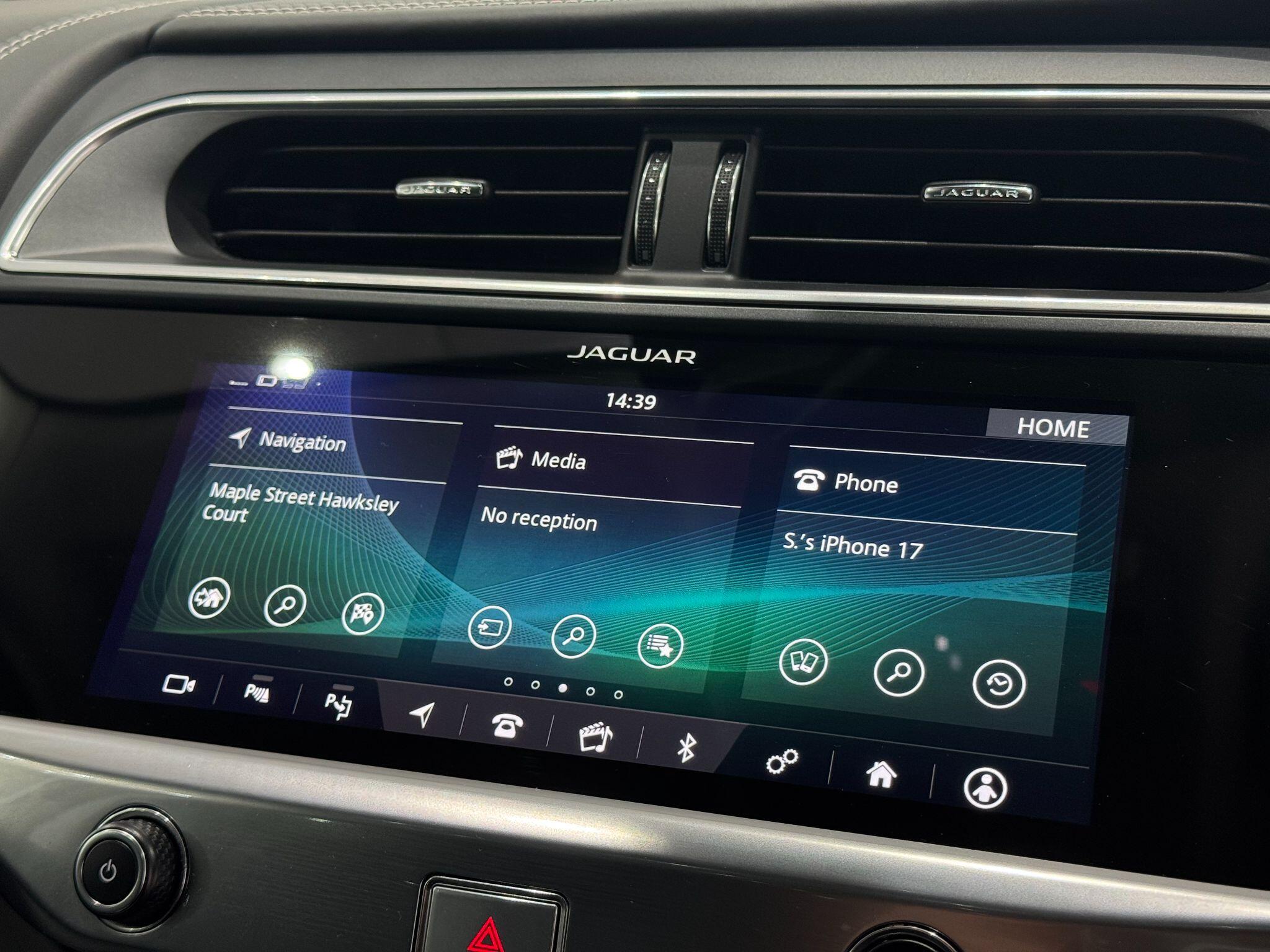 Jaguar I-Pace view 19