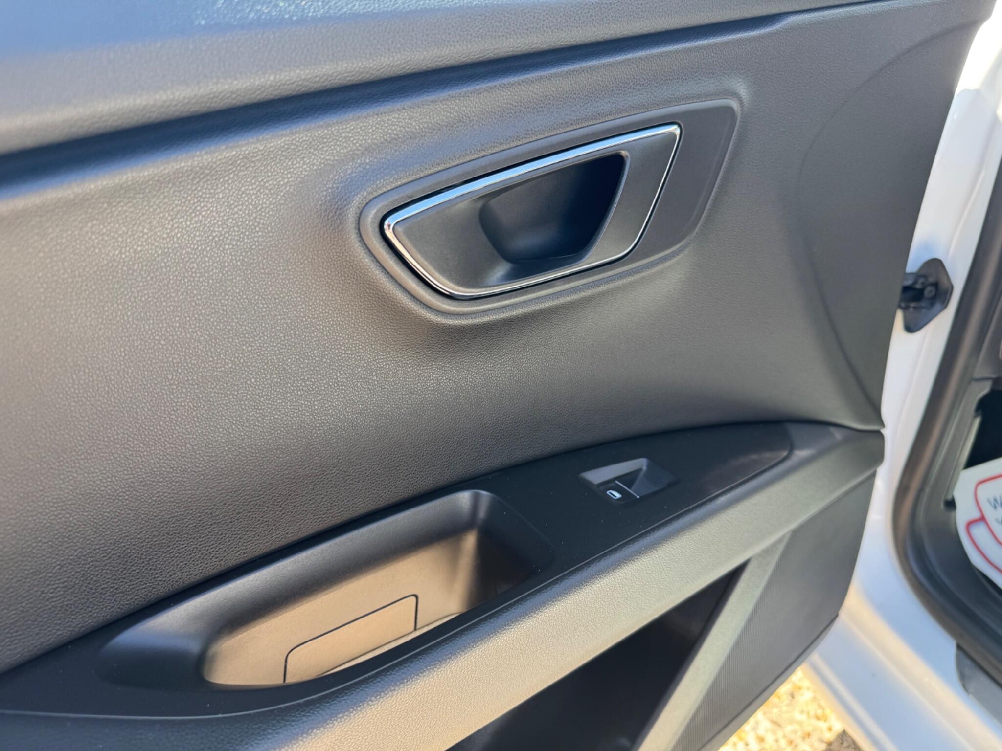 Seat Leon Leon view 24