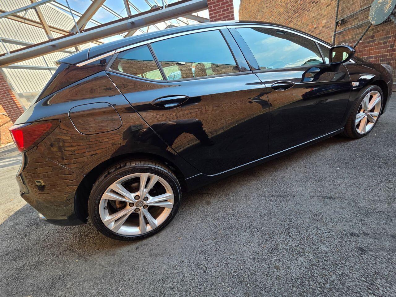 Vauxhall Astra view 26
