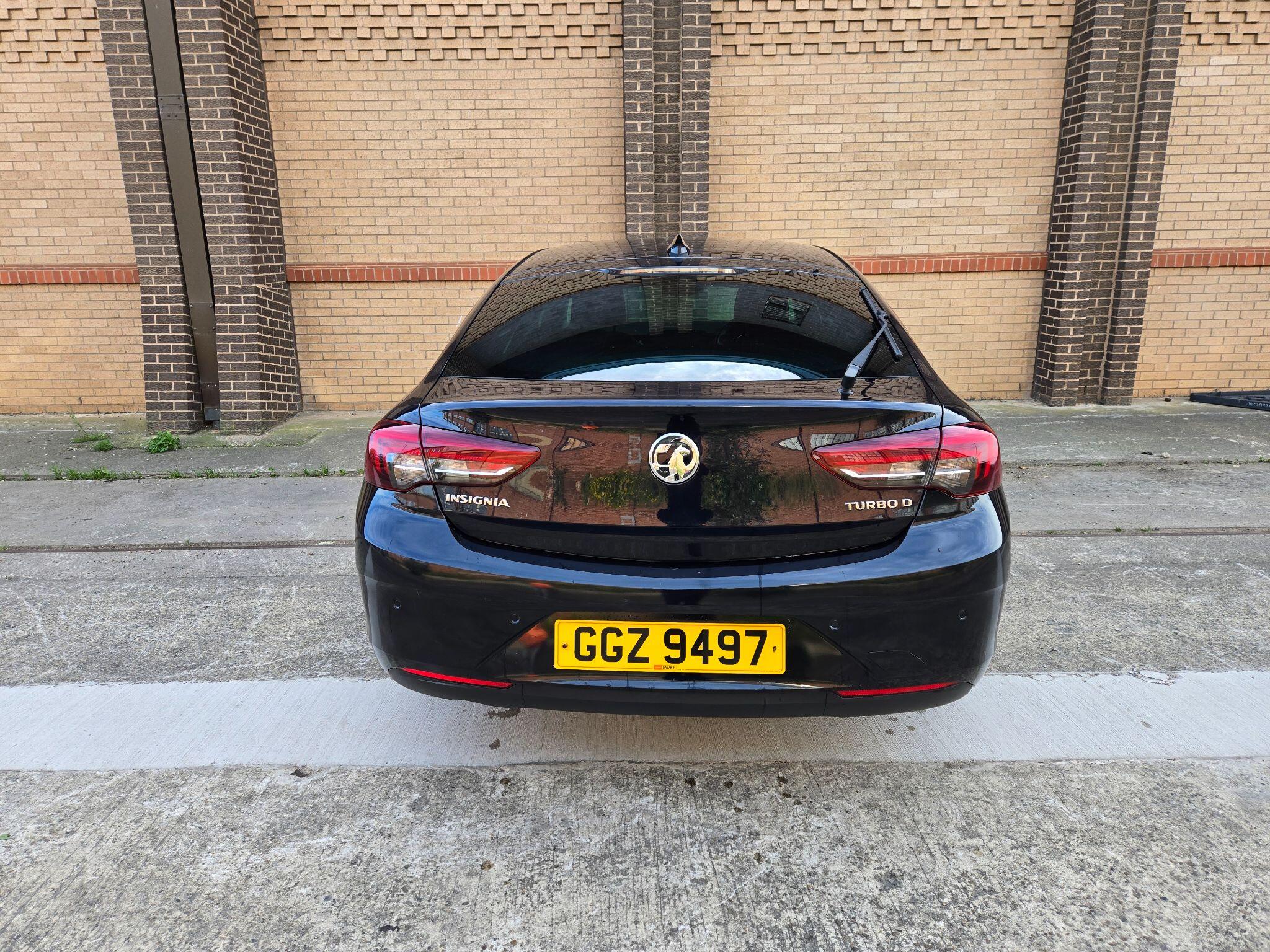 2017 Vauxhall Insignia 1.6 Turbo D BlueInjection Elite Nav Grand Sport Euro 6 (s/s) 5dr • 87,000 miles image 6